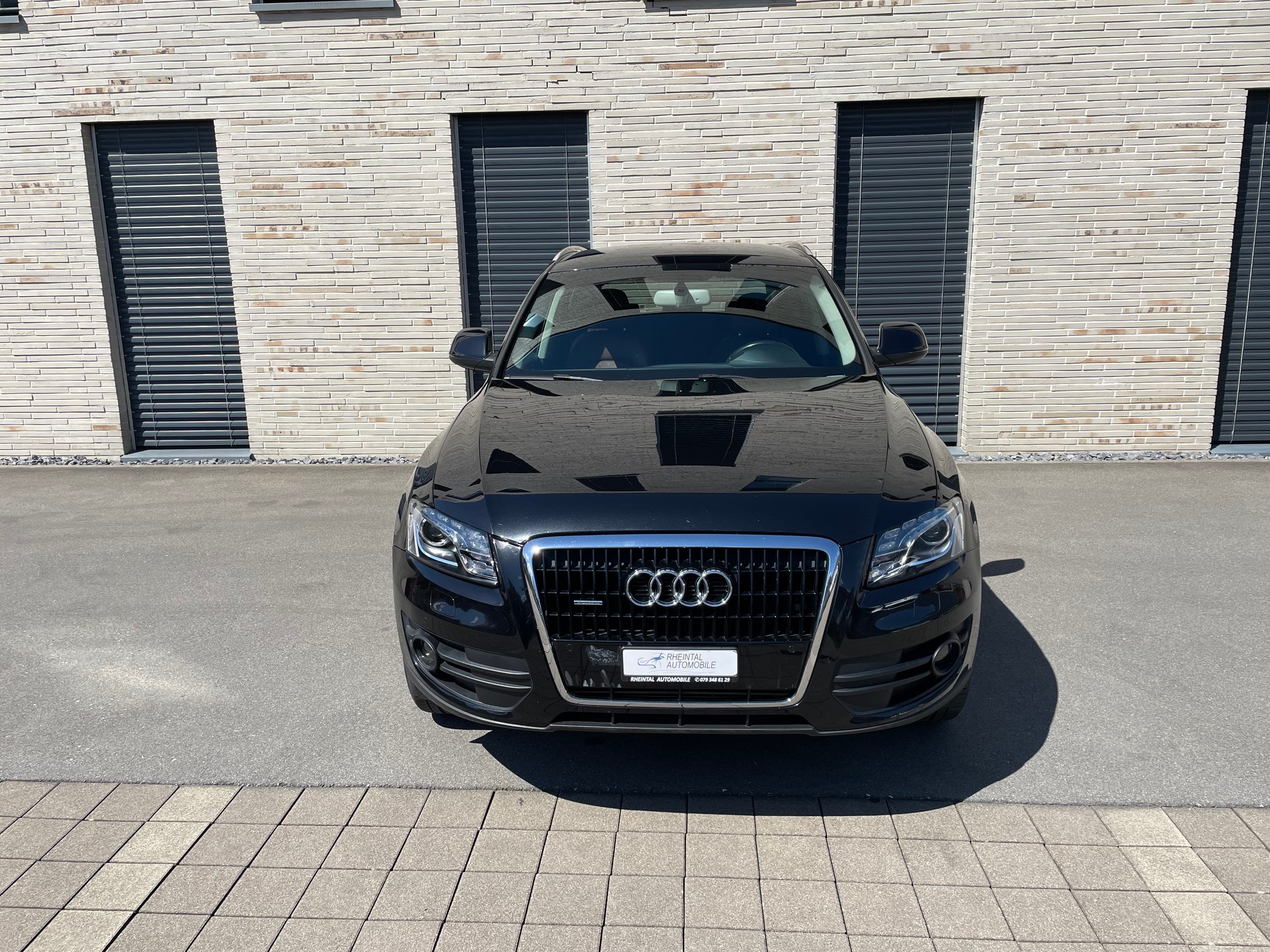 AUDI Q5 3.0 TDI quattro S-tronic-image-3