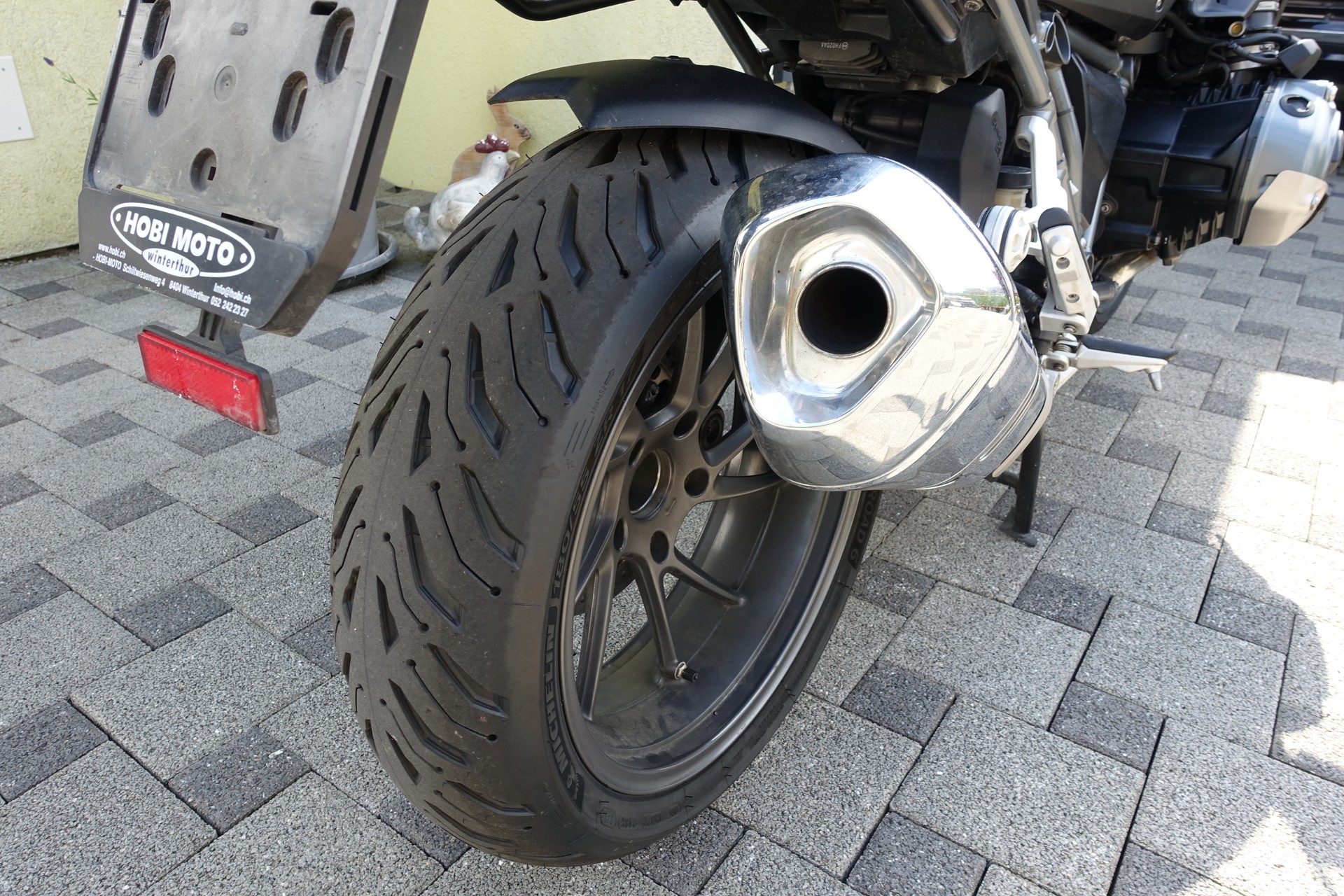 BMW R 1200 R ABS-image-11