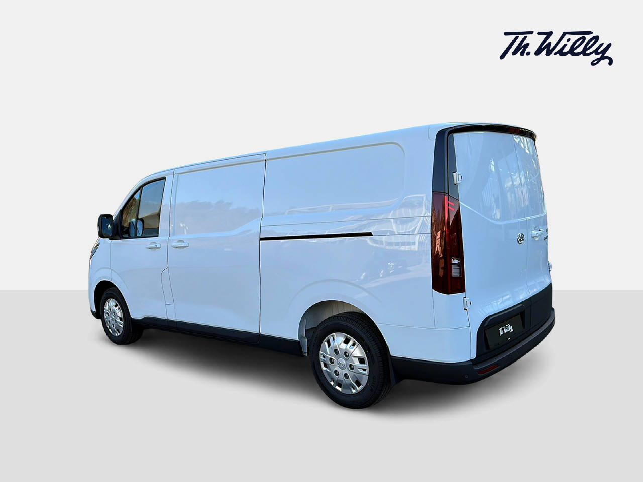 MAXUS Deliver 7 Kaw. L2H1 2.0 TD Base-showroom-element-2