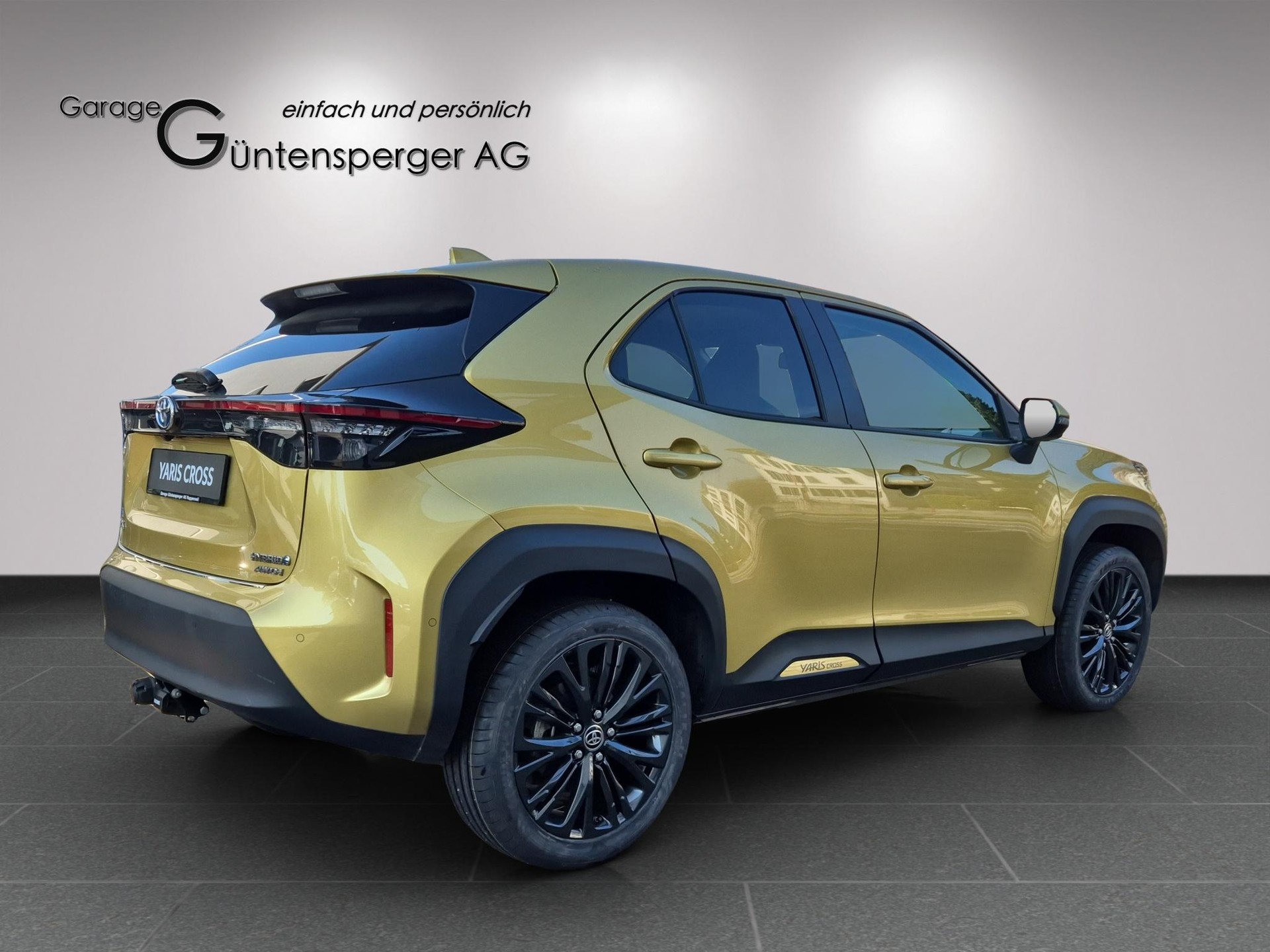 TOYOTA Yaris Cross 1.5 VVT-i HSD Elegant AWD-i-image-4