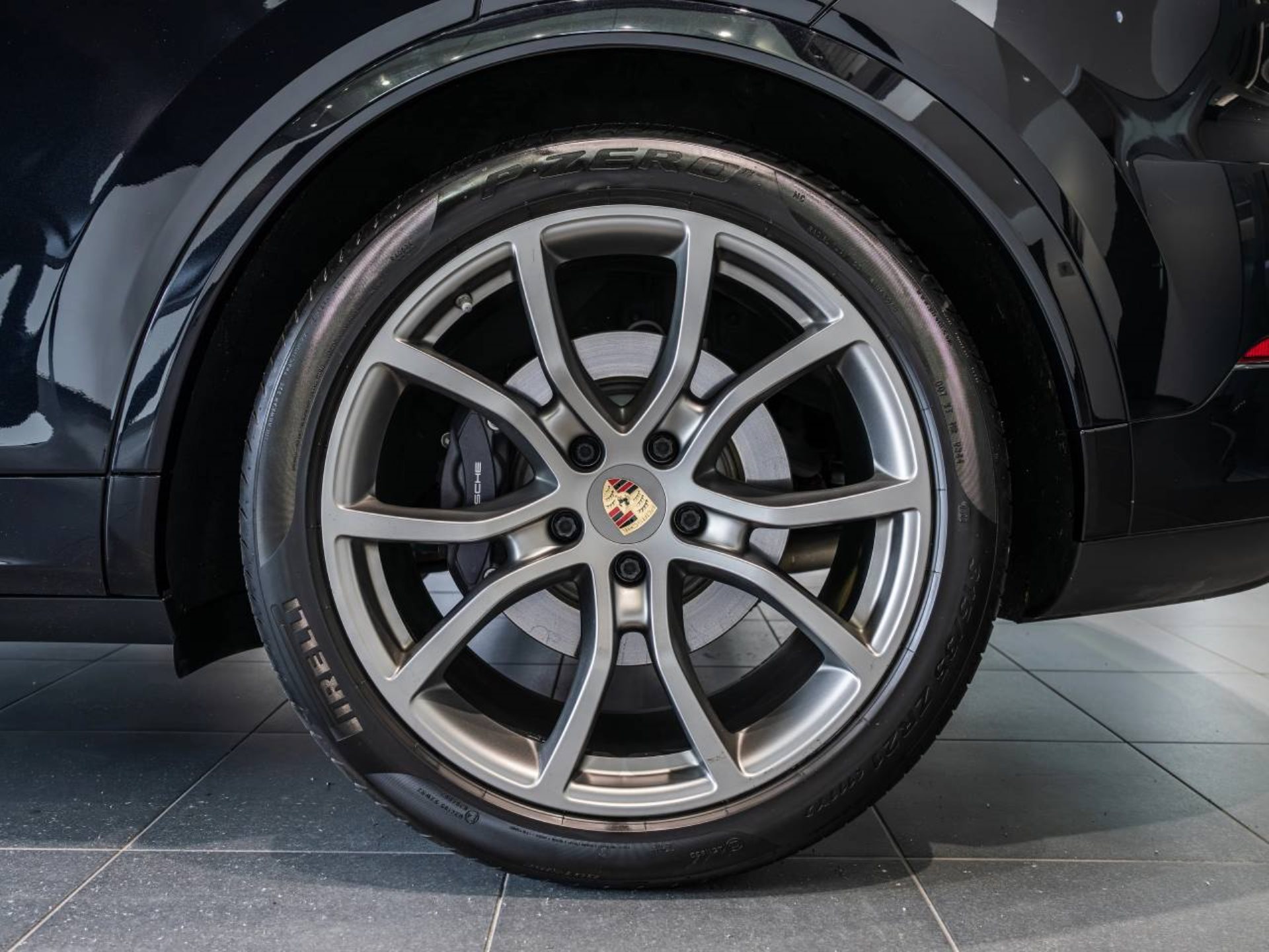 PORSCHE Cayenne E-Hybrid Coupé-image-29