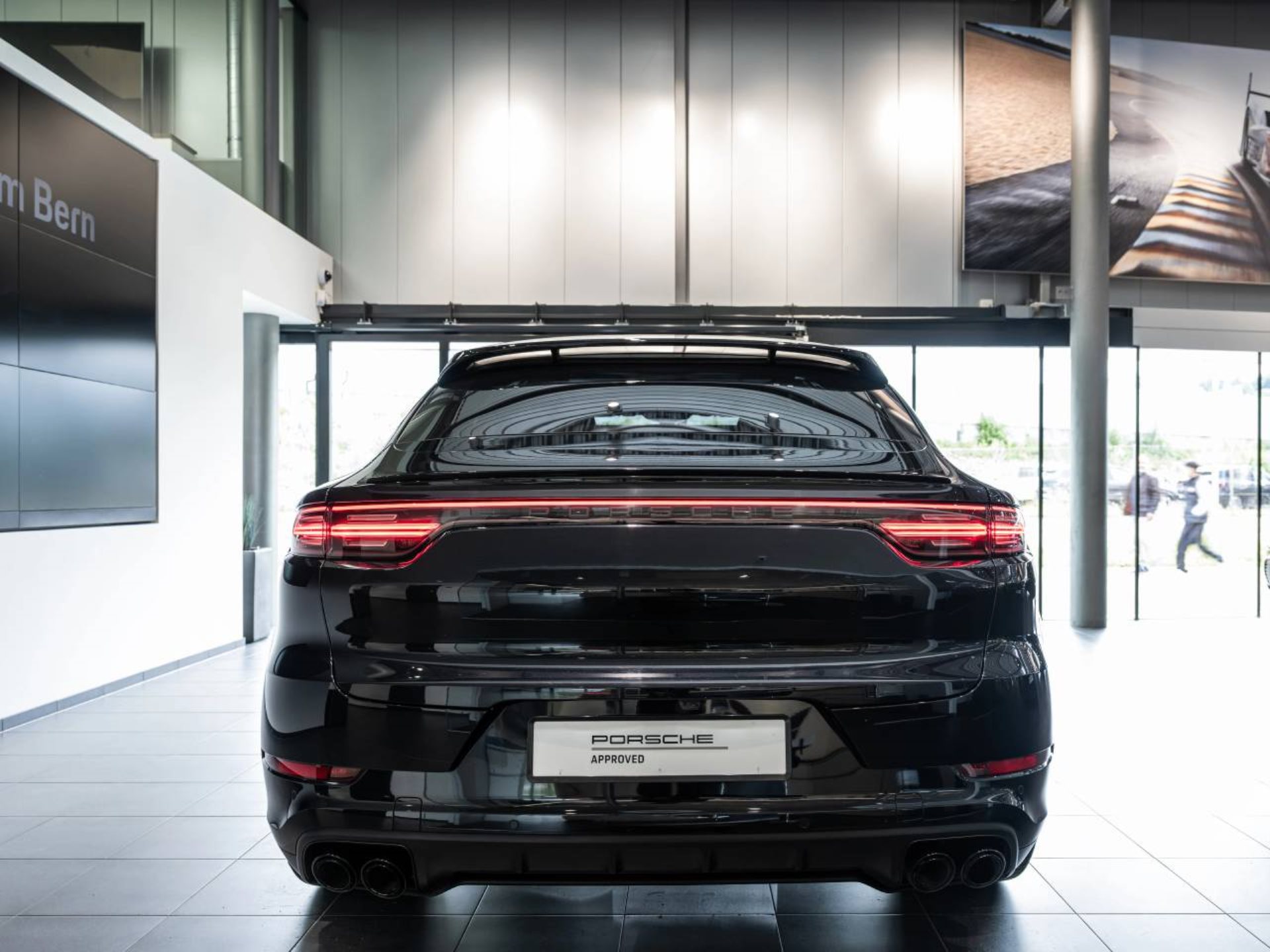 PORSCHE Cayenne E-Hybrid Coupé-image-5