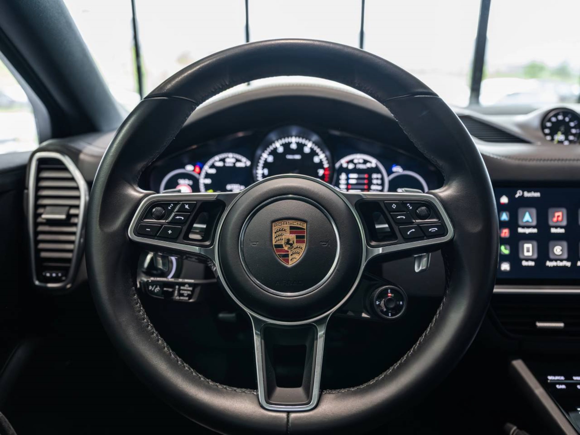 PORSCHE Cayenne E-Hybrid Coupé-image-12