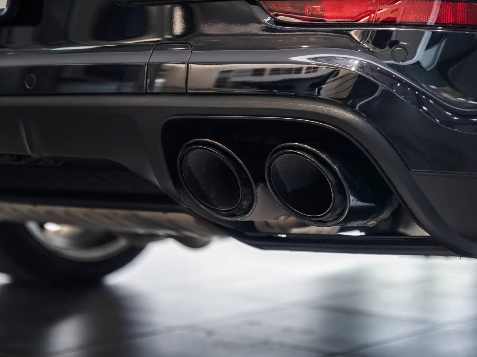 PORSCHE Cayenne E-Hybrid Coupé-image-26