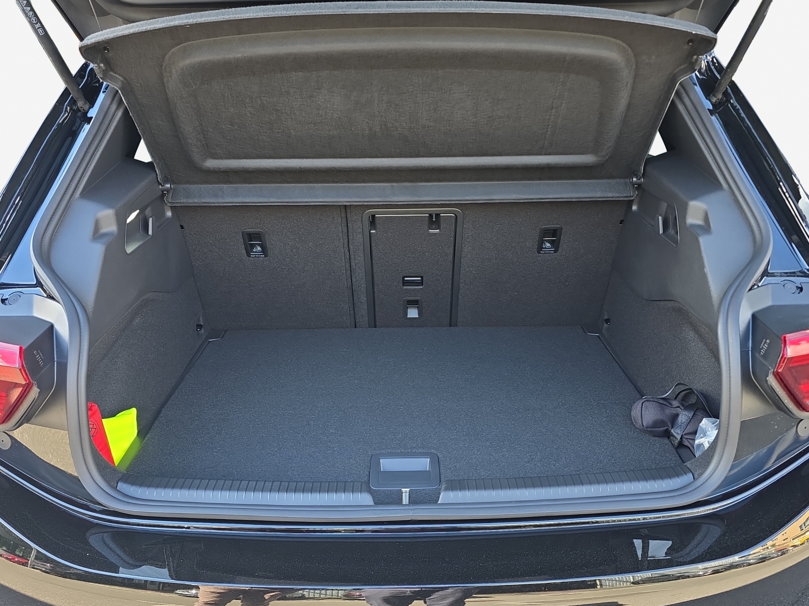 VW ID.3 Pro 59 kWh Pro United-image-12