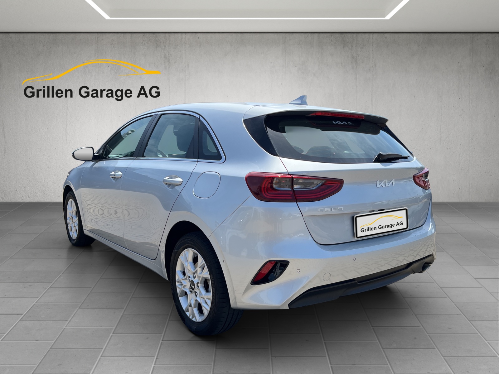 KIA Ceed 1.5 T-GDi MHEV Power-showroom-element-2
