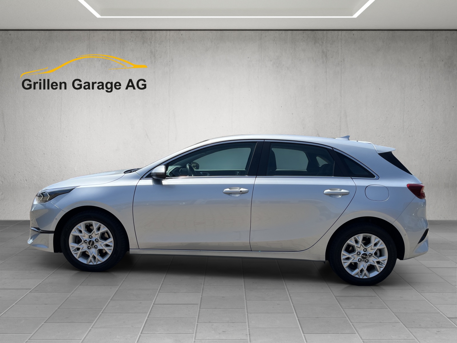 KIA Ceed 1.5 T-GDi MHEV Power-showroom-element-1
