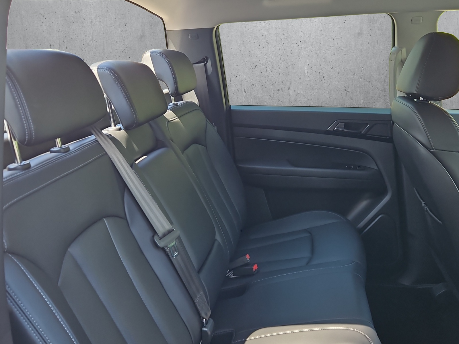 KGM-SsangYong Musso 2.2 e-XDI Titanium-image-12