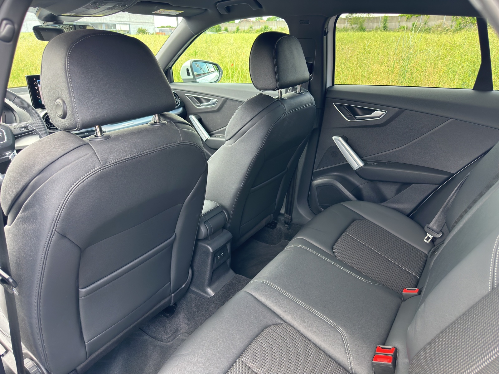 AUDI Q2 35 TFSI advanced S-tronic-image-17
