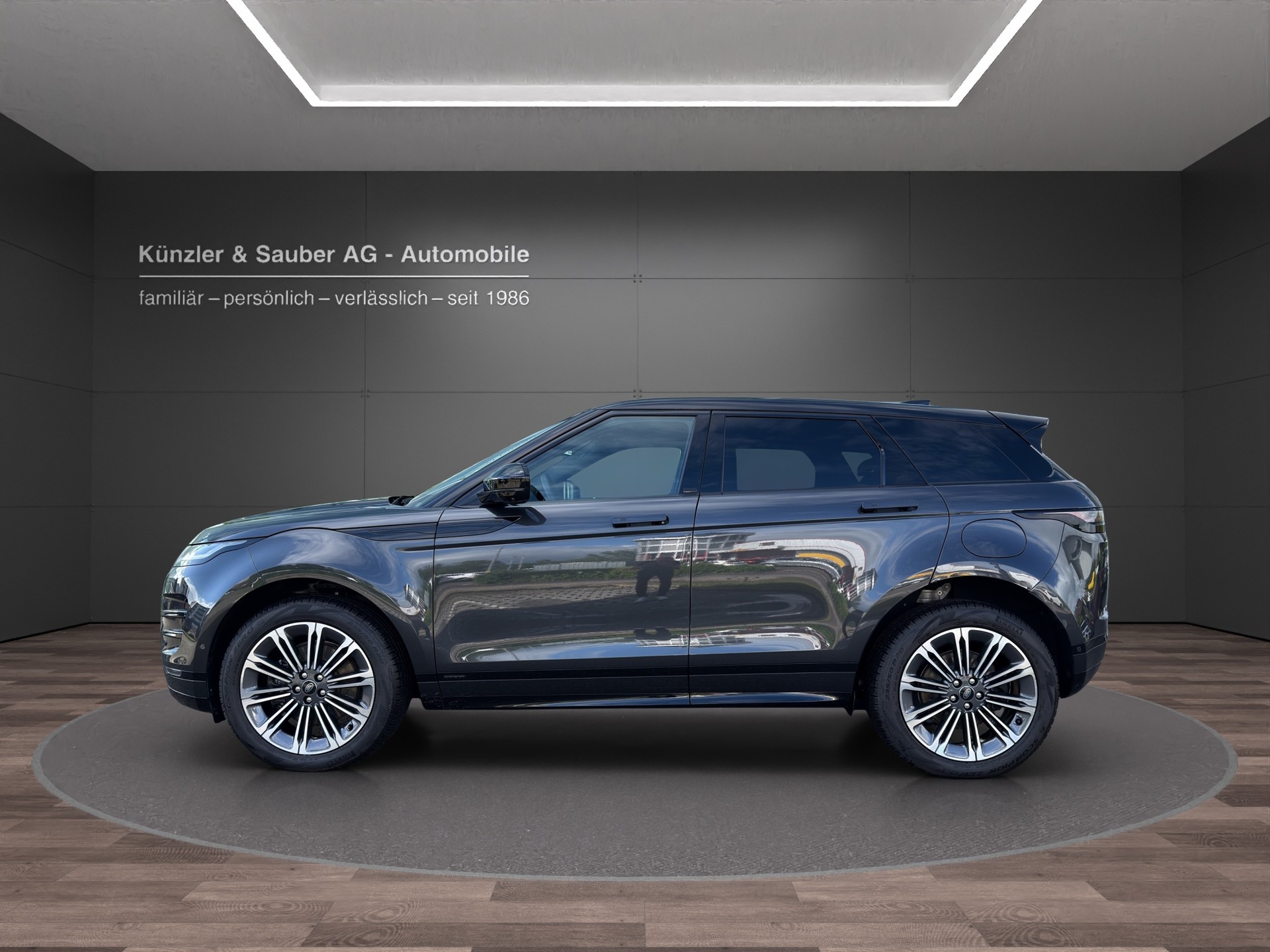 LAND ROVER Range Rover Evoque P 270e Autobiography AT9-showroom-element-1