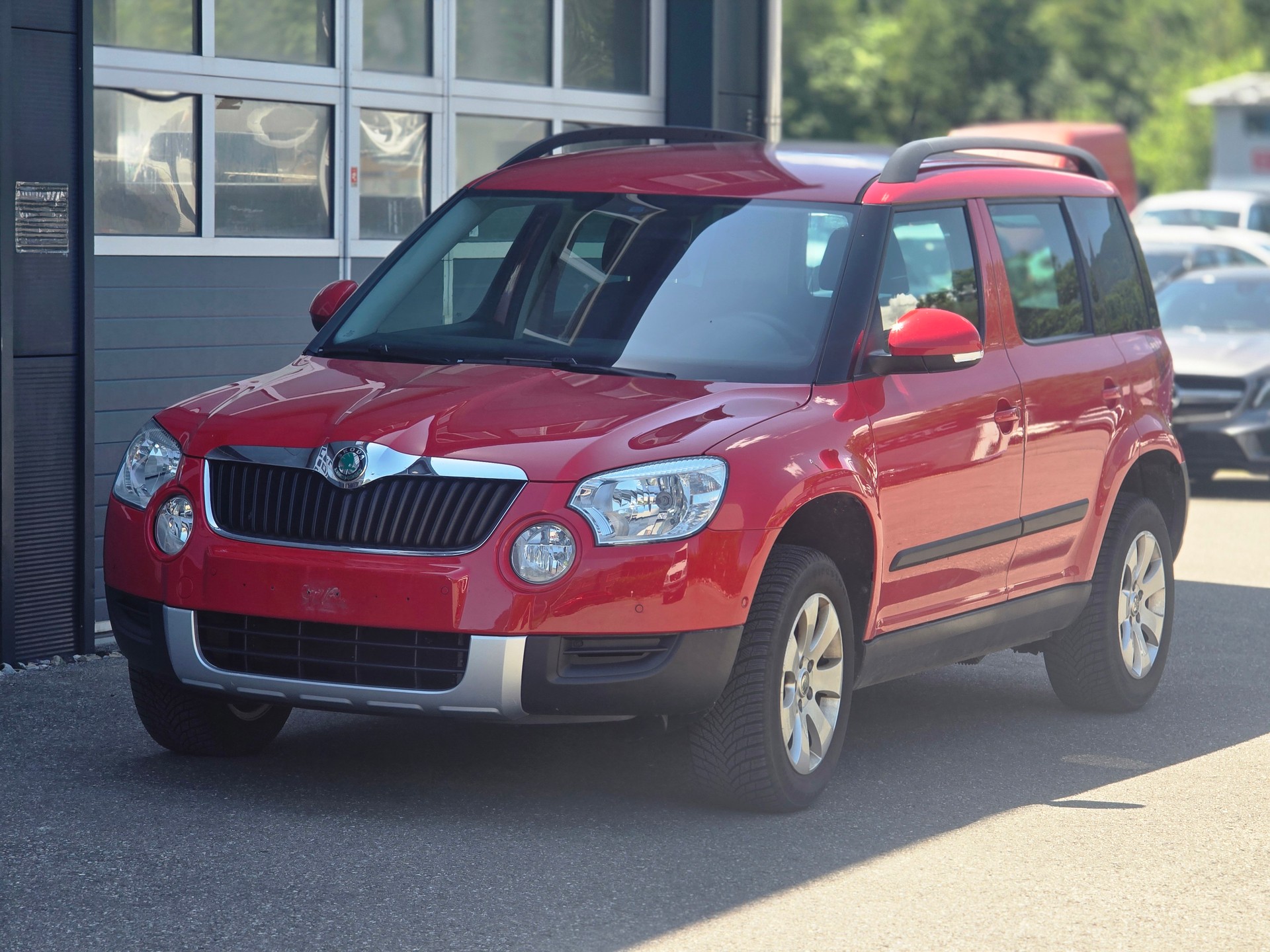 SKODA Yeti 1.8 TSI Experience 4x4-showroom-element-2
