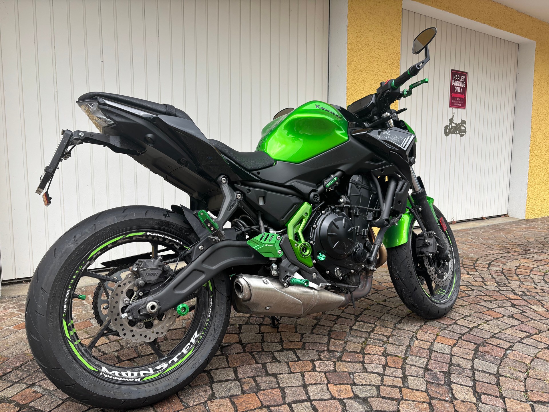 KAWASAKI Z 650-image-3