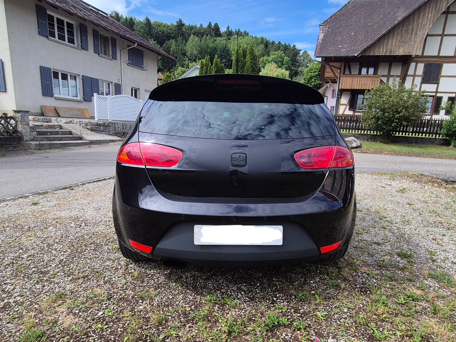 SEAT Leon 2.0 TSI Cupra R310-image-4