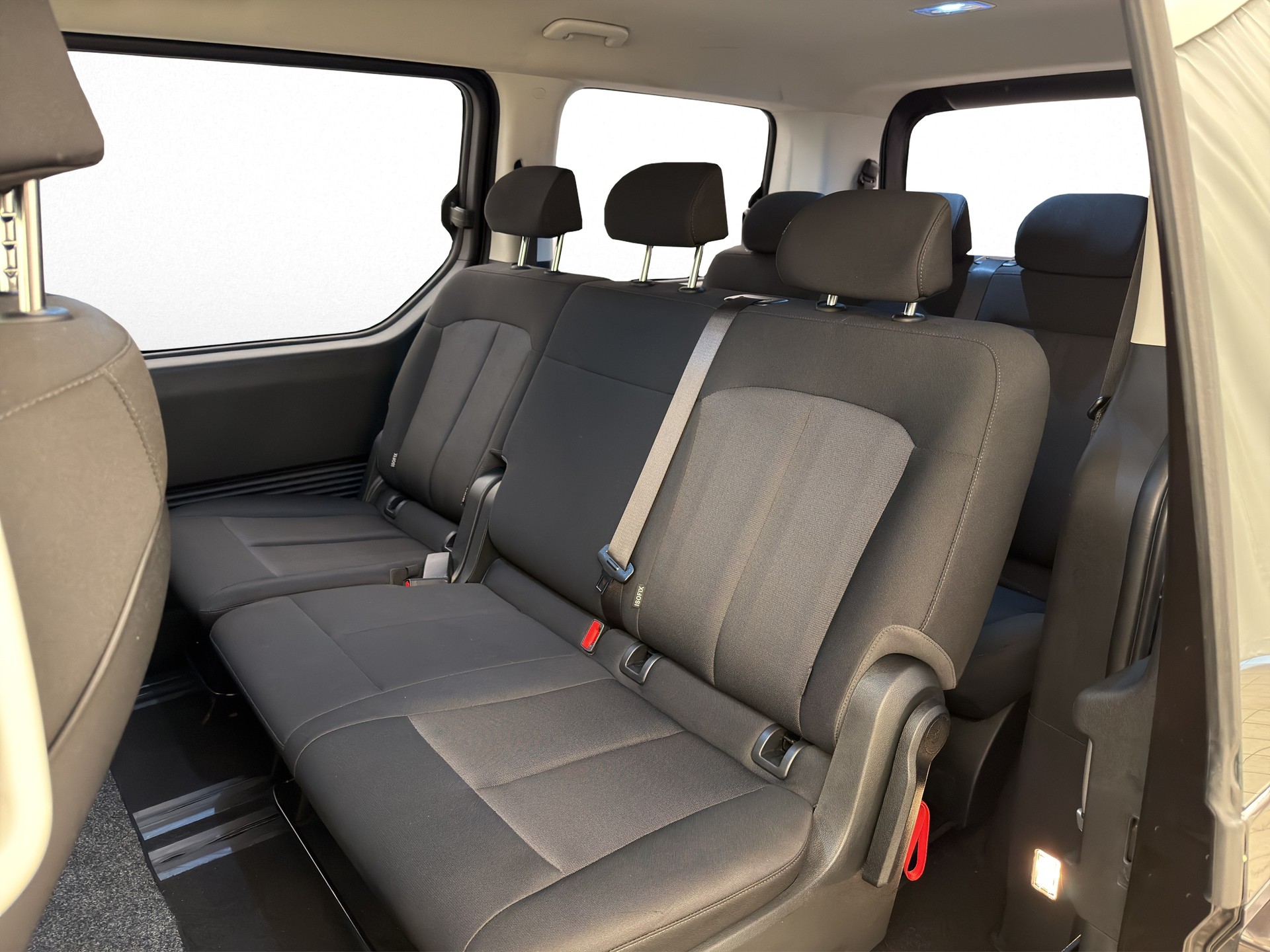 HYUNDAI Staria Wagon 2.2 CRDI Amplia 4X4-image-12