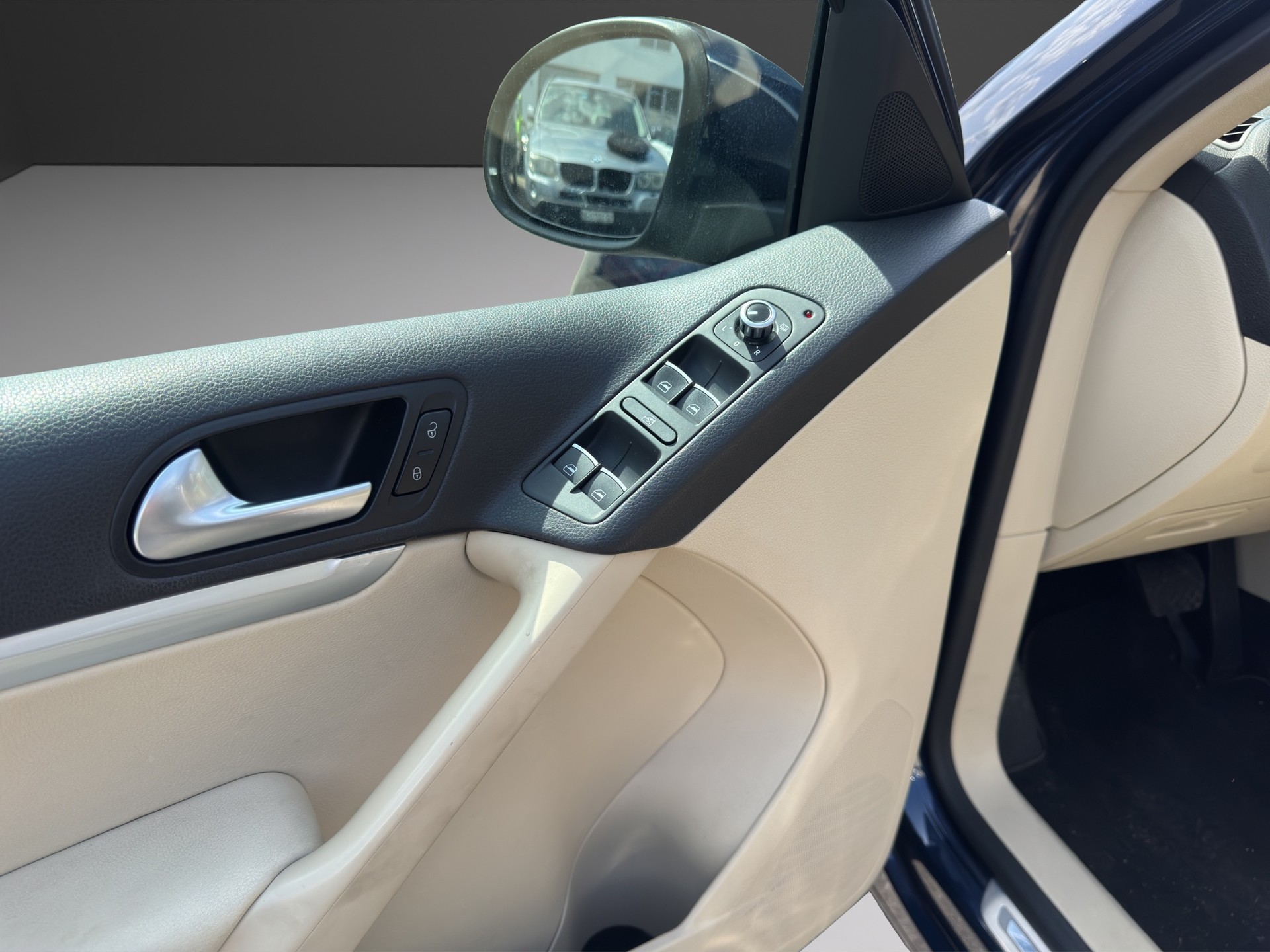 VW Tiguan 2.0 TSI Sport&Style 4Motion DSG-image-14