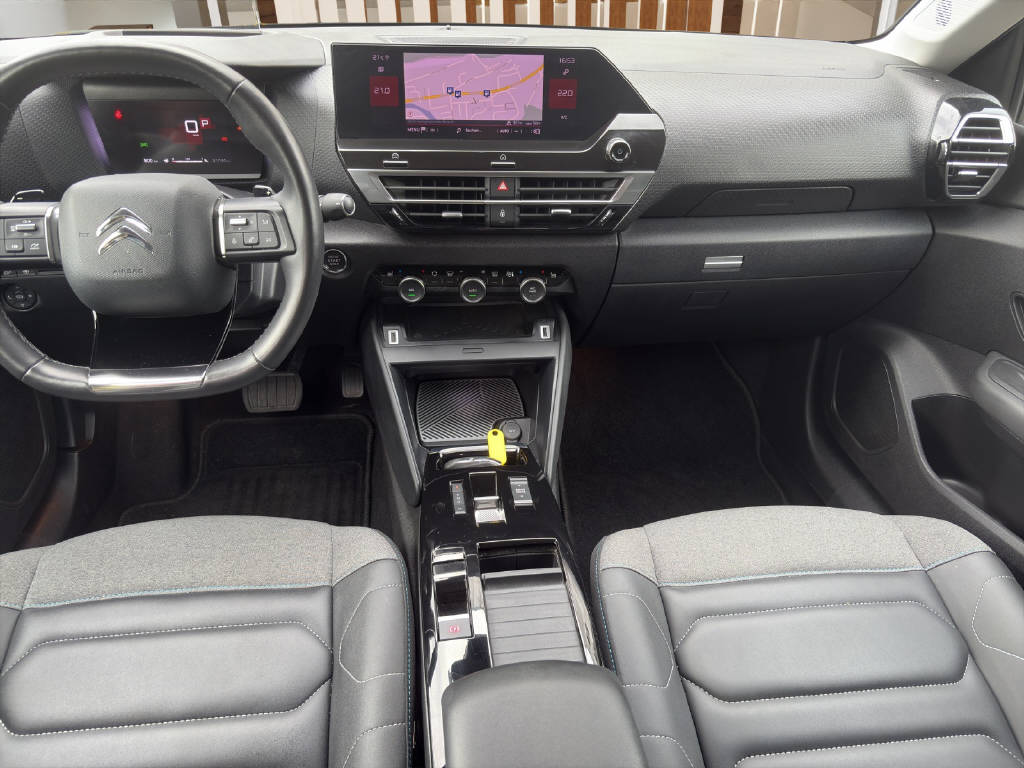 CITROEN C4 1.2 PureTech Shine 155 PS-image-11