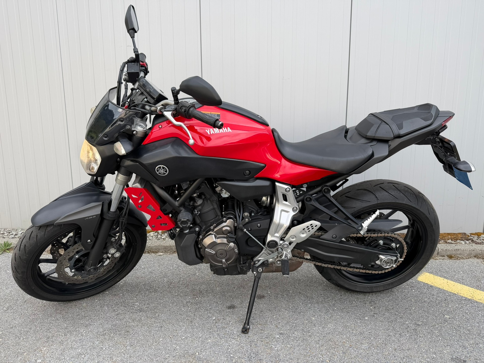 YAMAHA MT-07-image-1