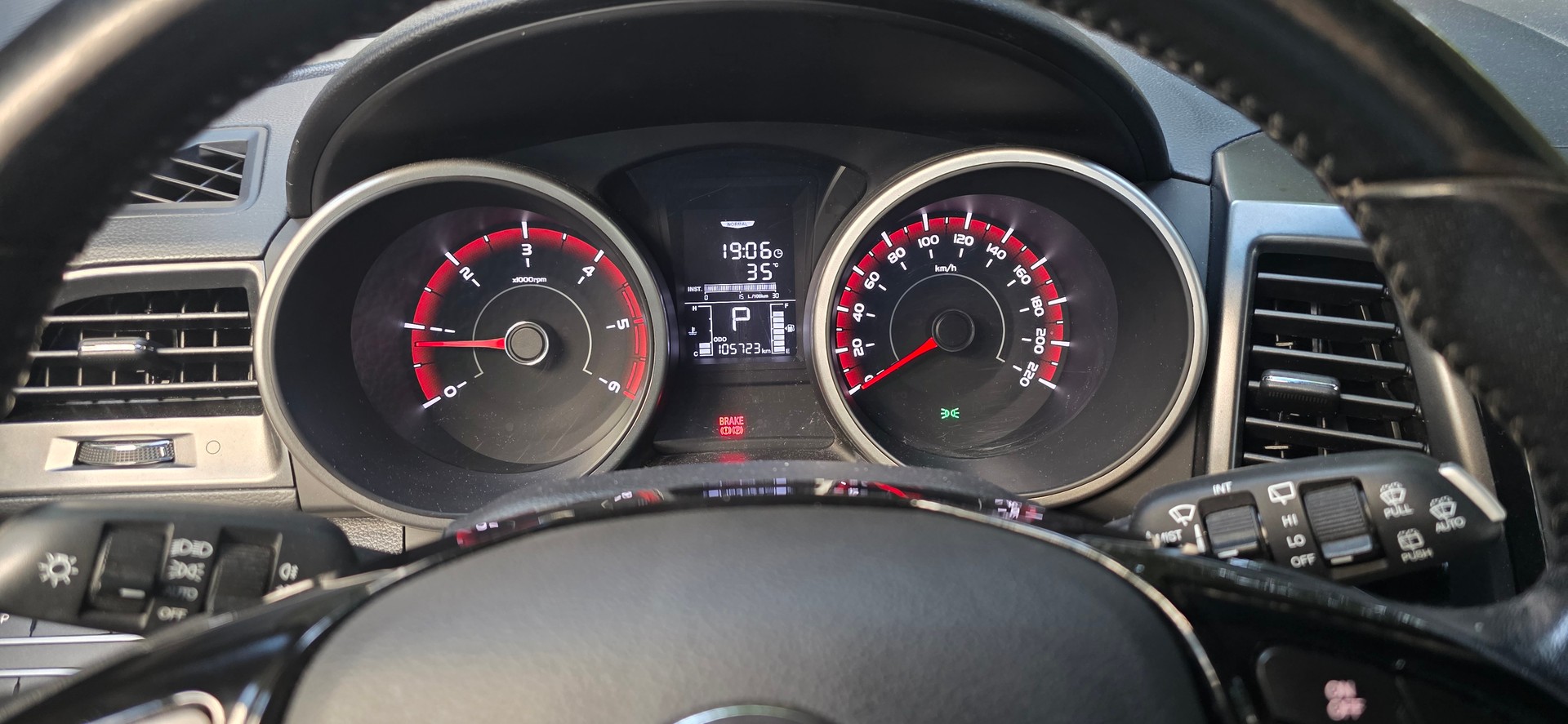 KGM-SsangYong 1.6 e-XDi Sapphire 4WD-image-4