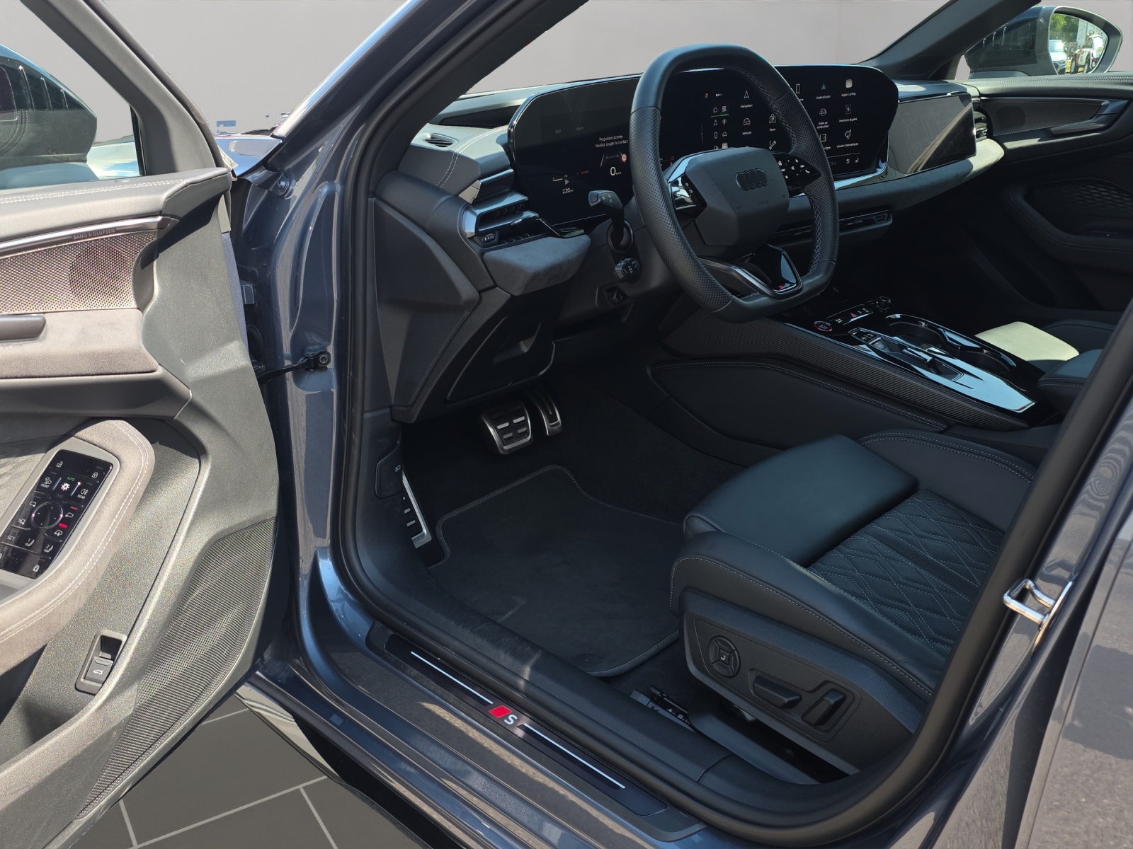 AUDI S5 Avant TFSI quattro S tronic-image-6