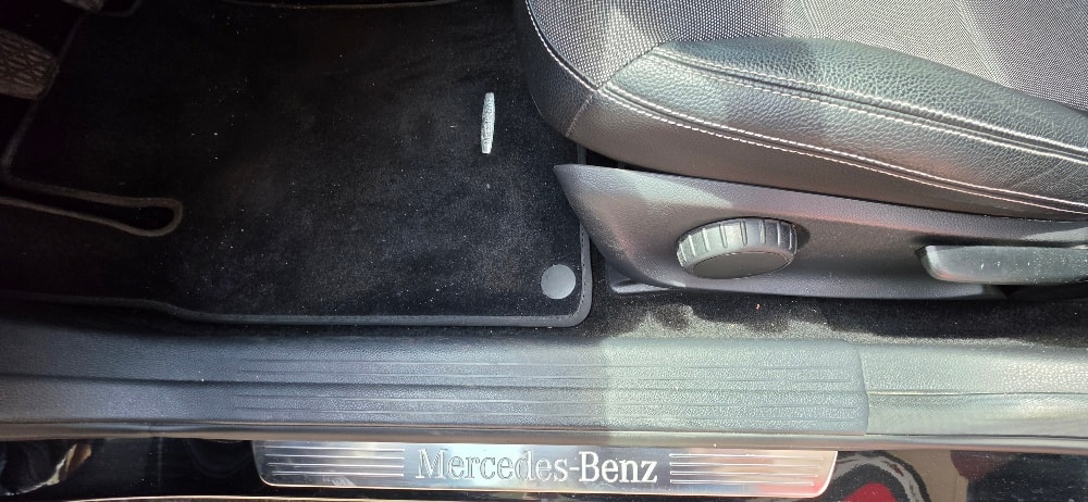 MERCEDES-BENZ A 180 Style-image-16