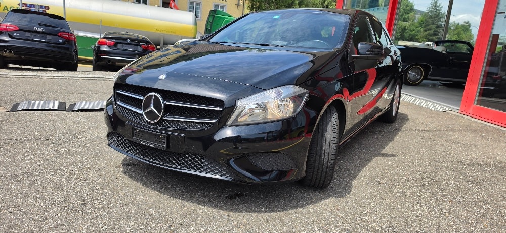 MERCEDES-BENZ A 180 Style-image-7