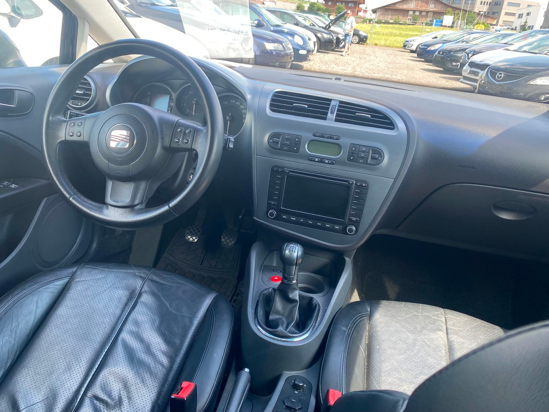 SEAT Leon 2.0 FSI Stylance-image-9