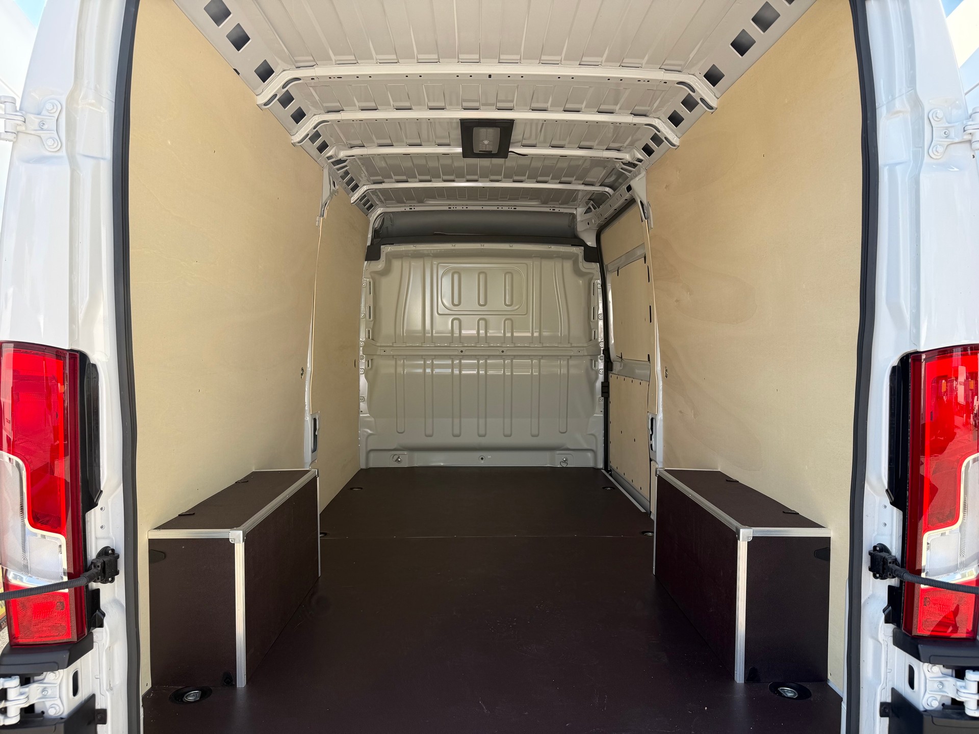 CITROEN Jumper 35 2.2 HDI L3H2 Automat + Holz Verkleidung !-image-4