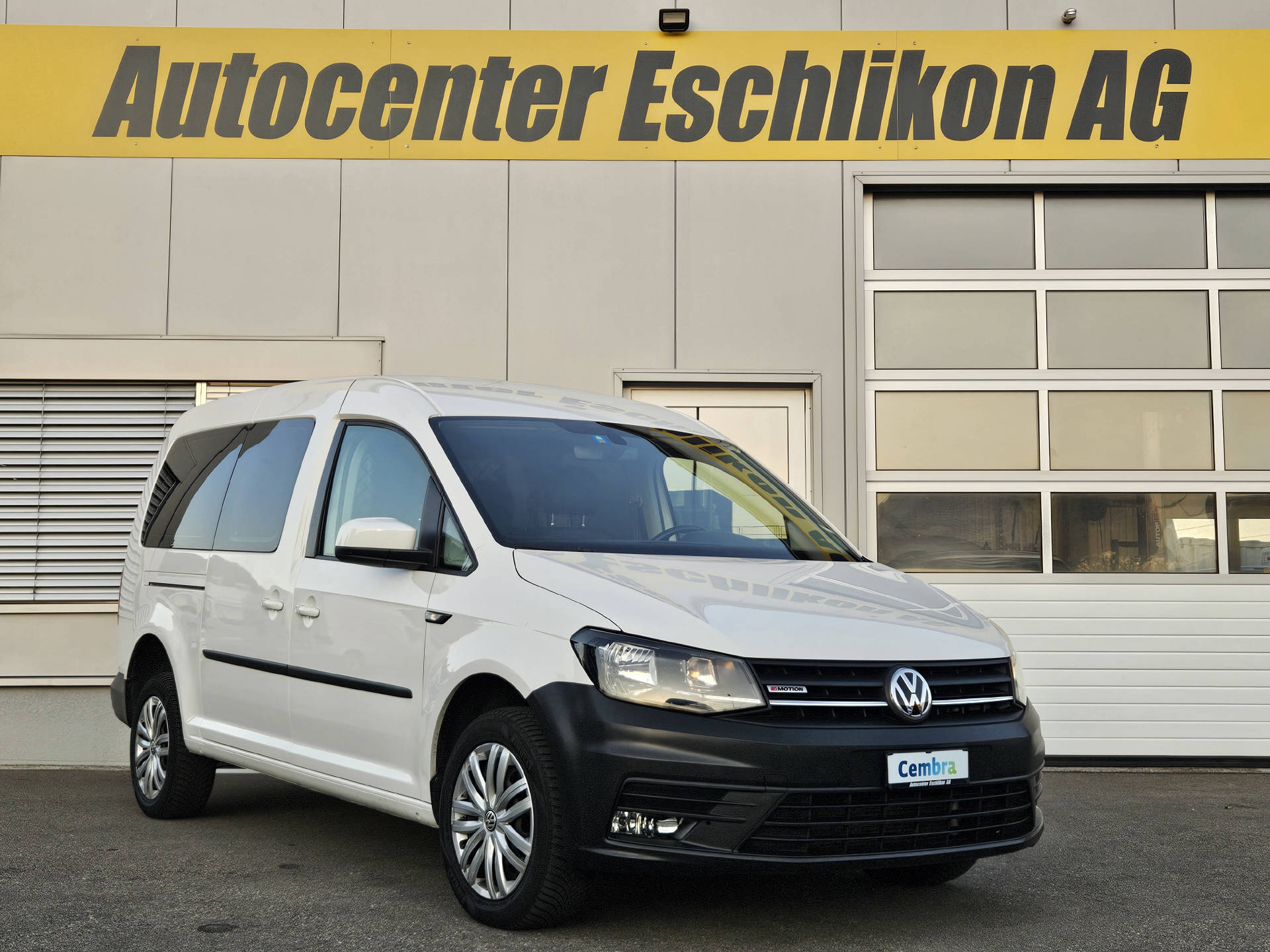 VW Caddy Maxi 2.0 TDI Trendline 4m * 5 Plätzer * Klima * AHK * Navi * Frisch ab MFK *-showroom-element-2