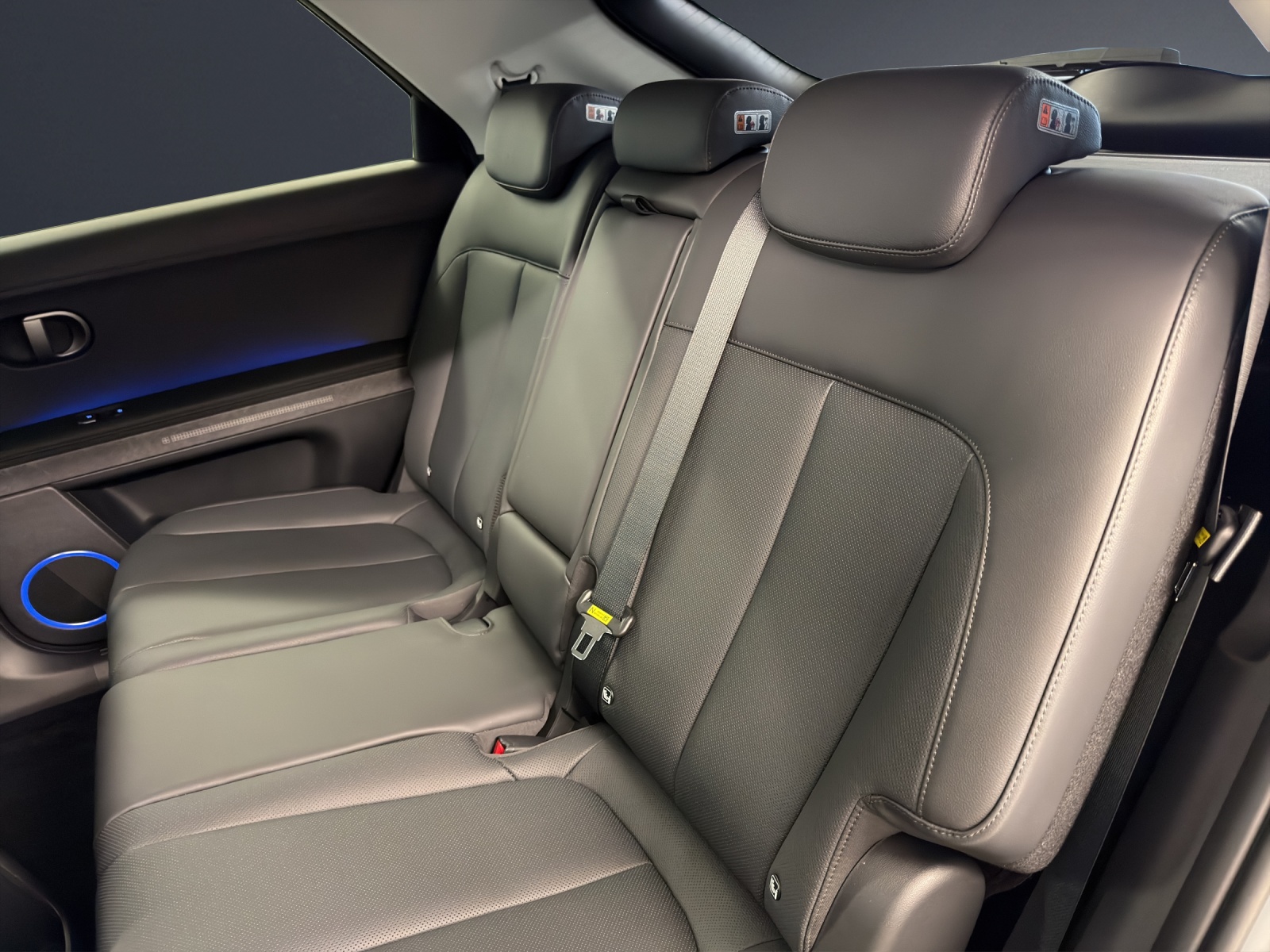 HYUNDAI Ioniq 5 Amplia 84kWh 4WD-image-16