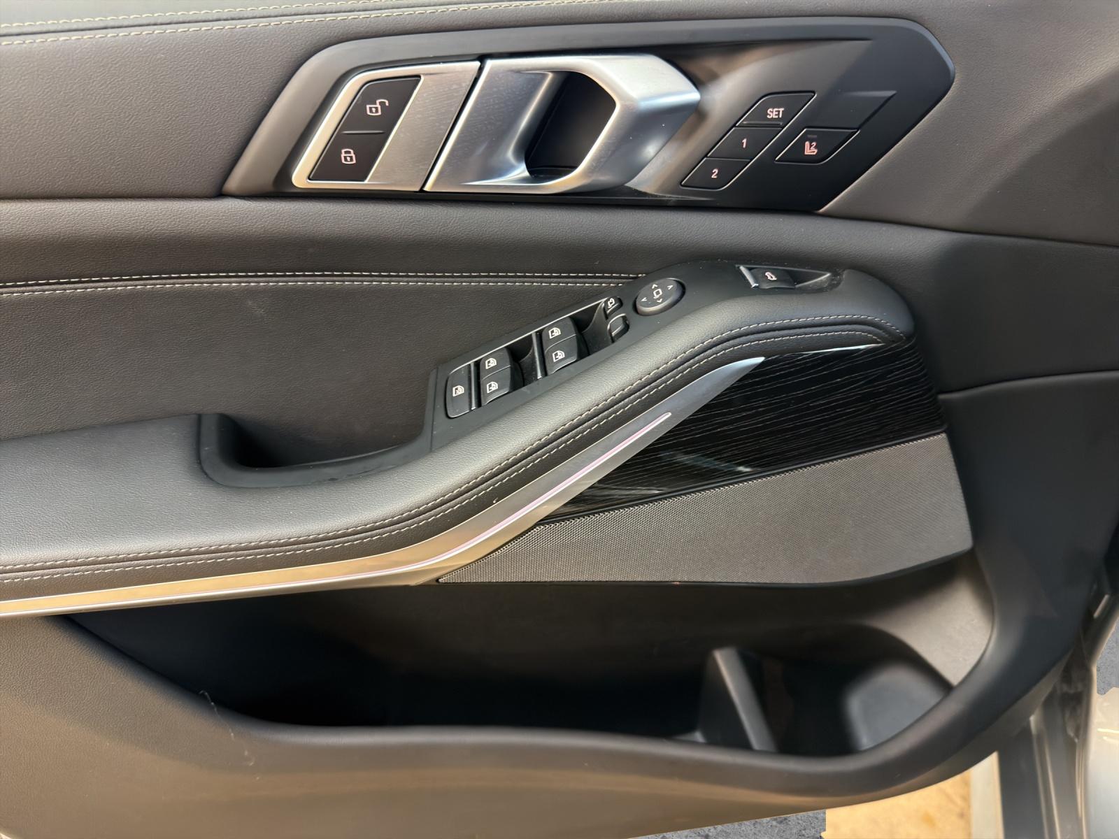 BMW X5 30d xDrive SAG-image-9