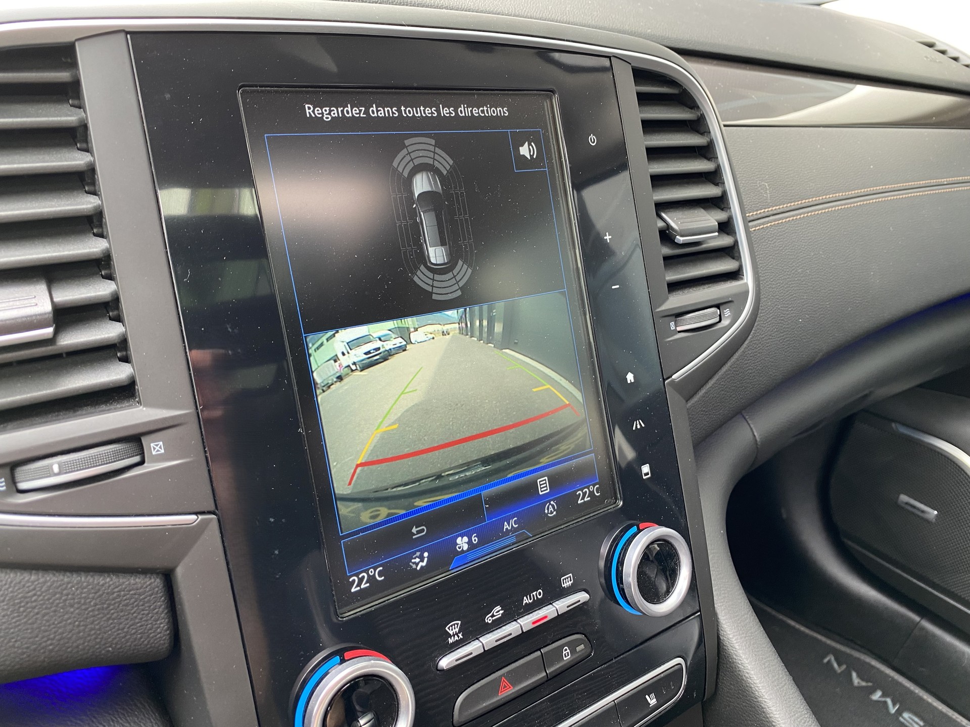 RENAULT Talisman Grandtour 1.6 TCe 90th Anniversary EDC-image-26
