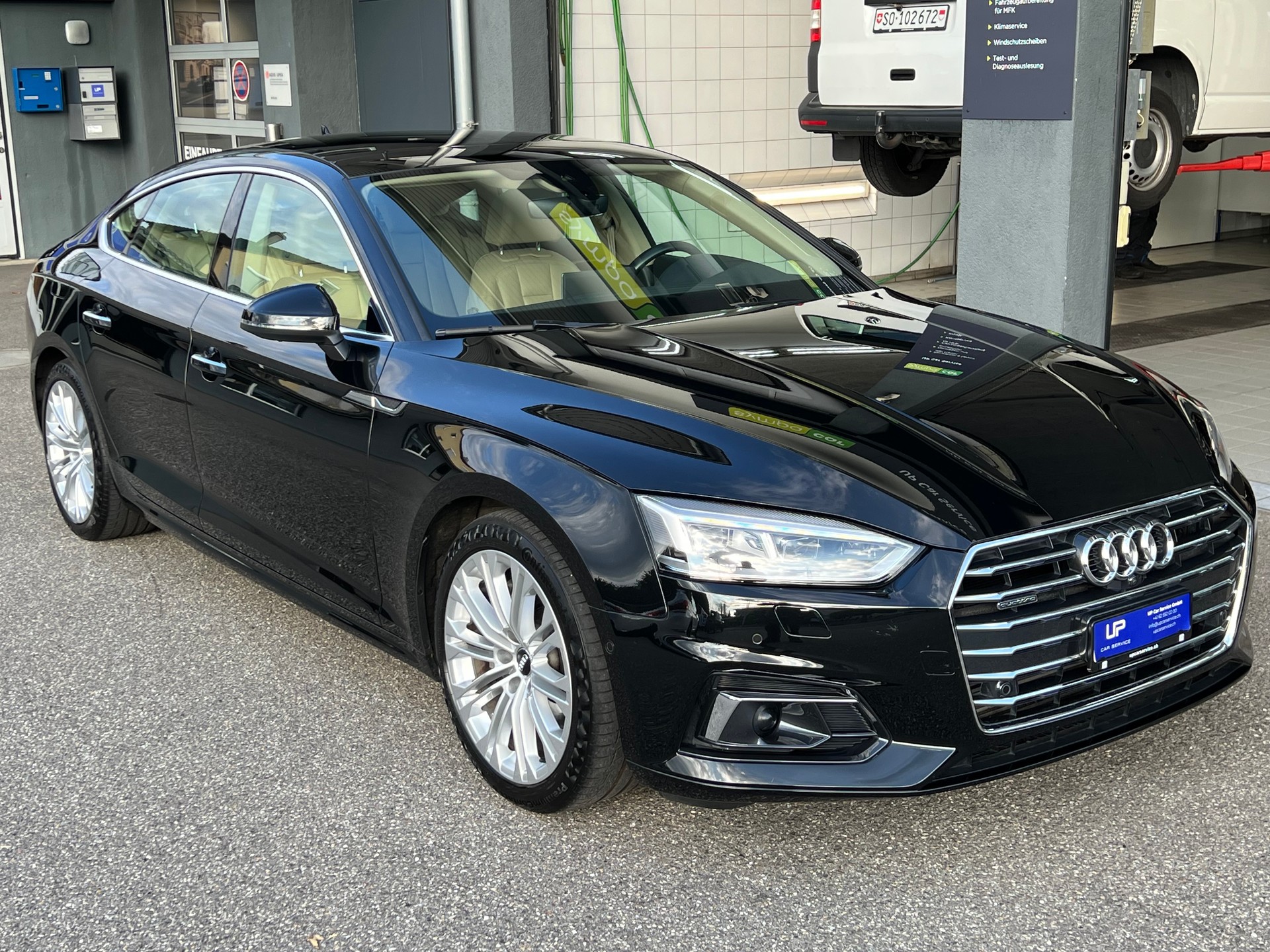 AUDI A5 Sportback 2.0 TFSI Design quattro S-Tronic-showroom-element-2