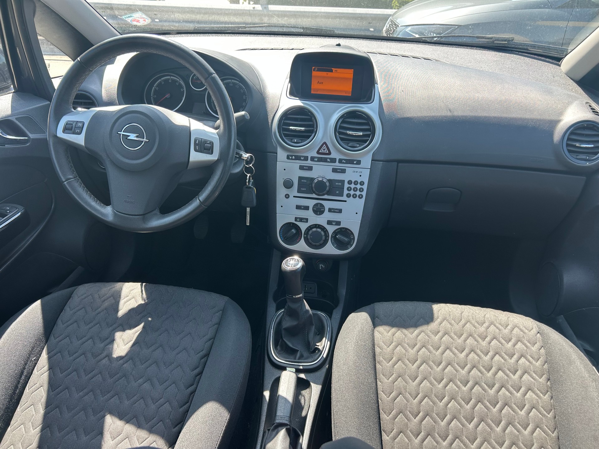 OPEL Corsa 1.4 TP Drive-image-7