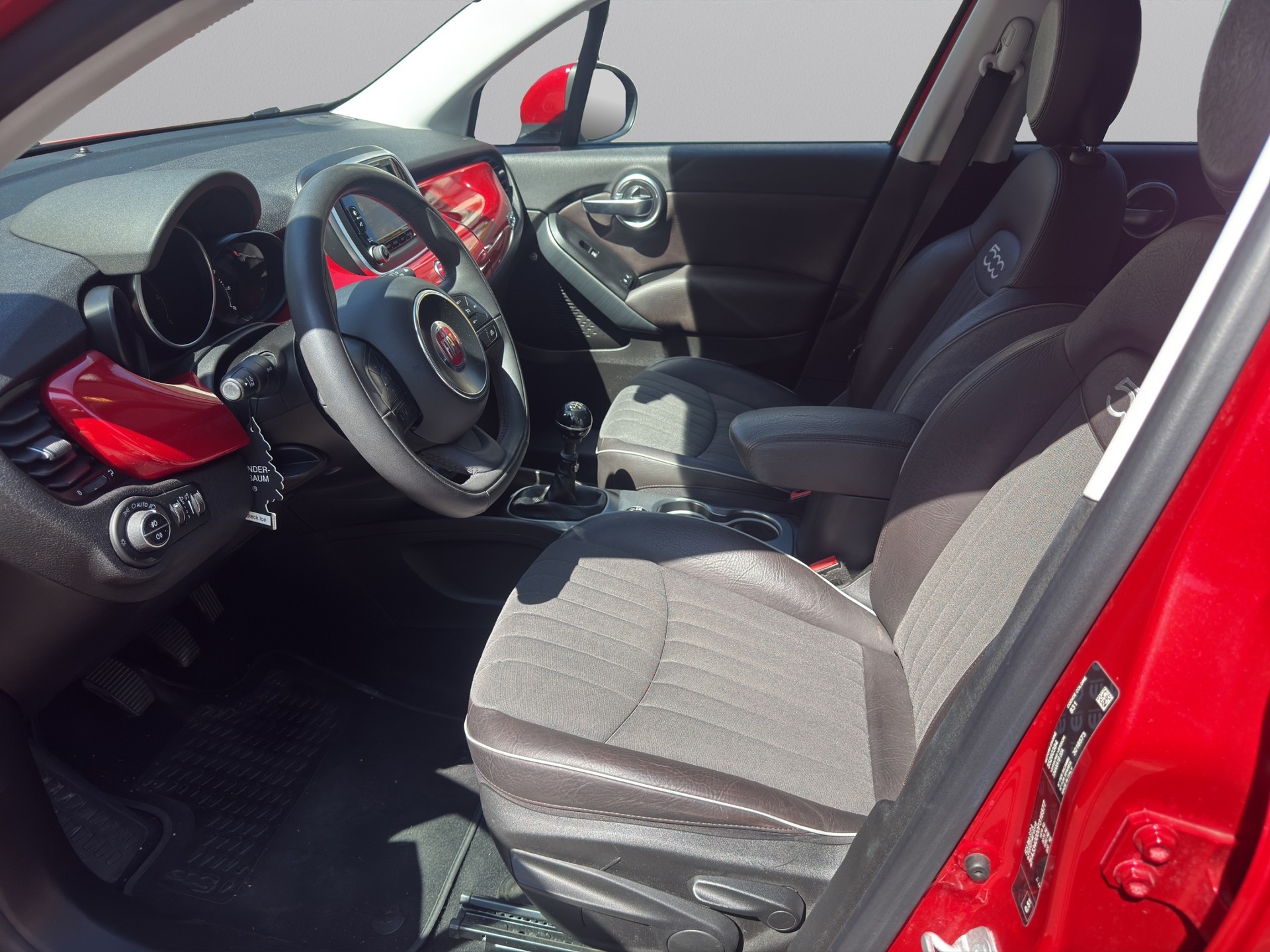 FIAT 500X 1.6 MJ Lounge-image-8