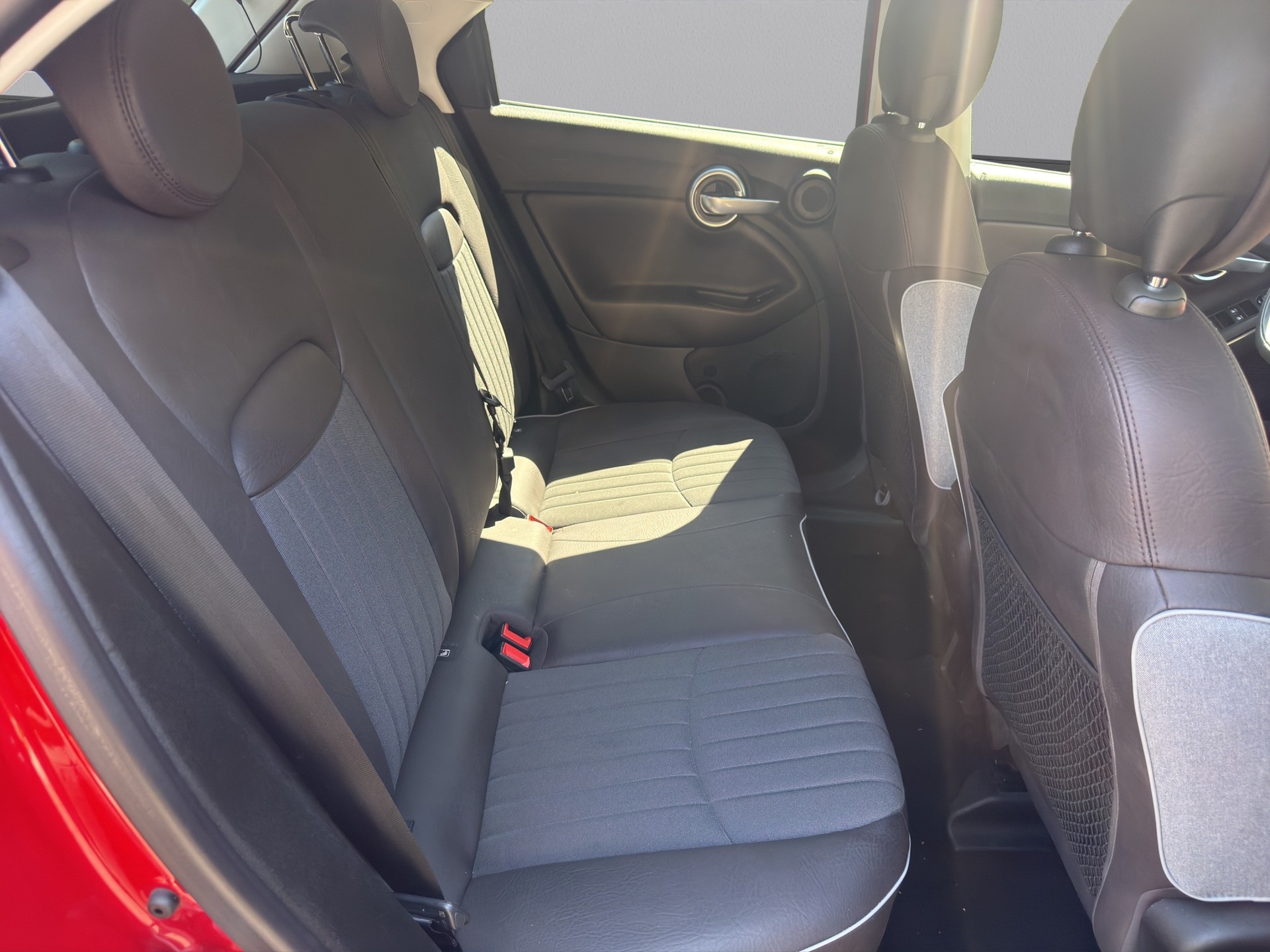 FIAT 500X 1.6 MJ Lounge-image-16