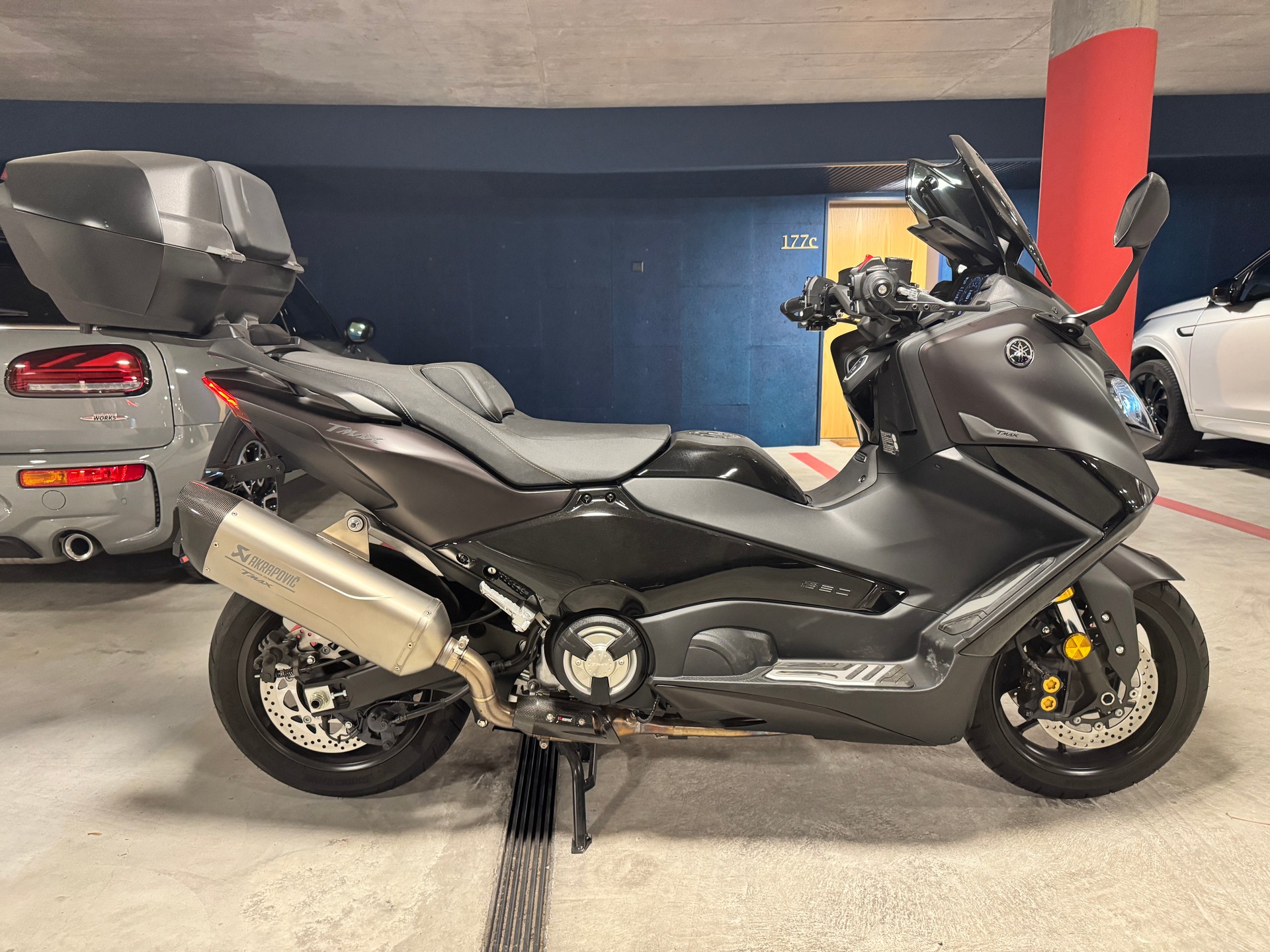 YAMAHA T-MAX Tech-Max XP 560