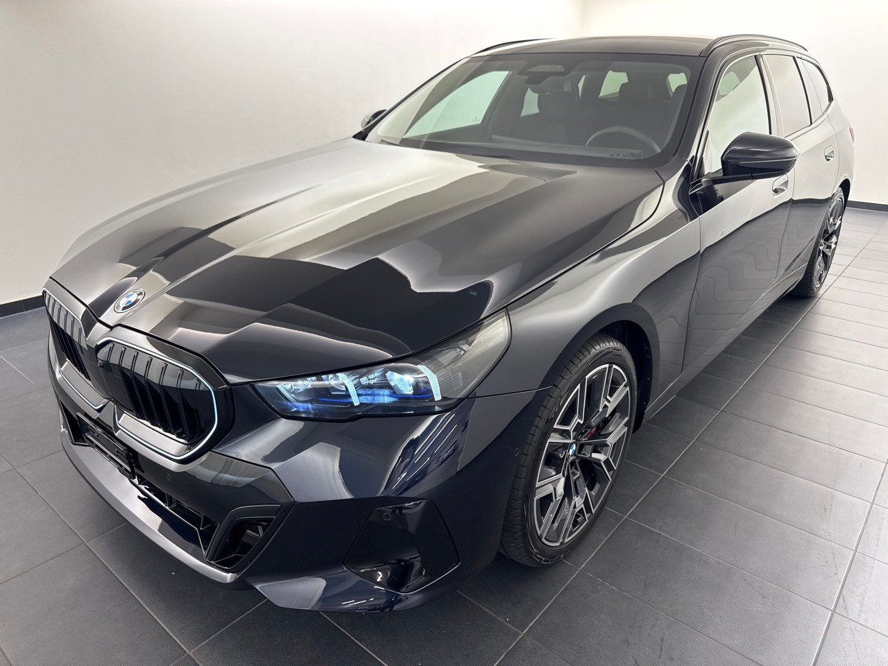 BMW 540d xDr 48V Tour M.S.Pro ''inkl. AHK & Standheizung''