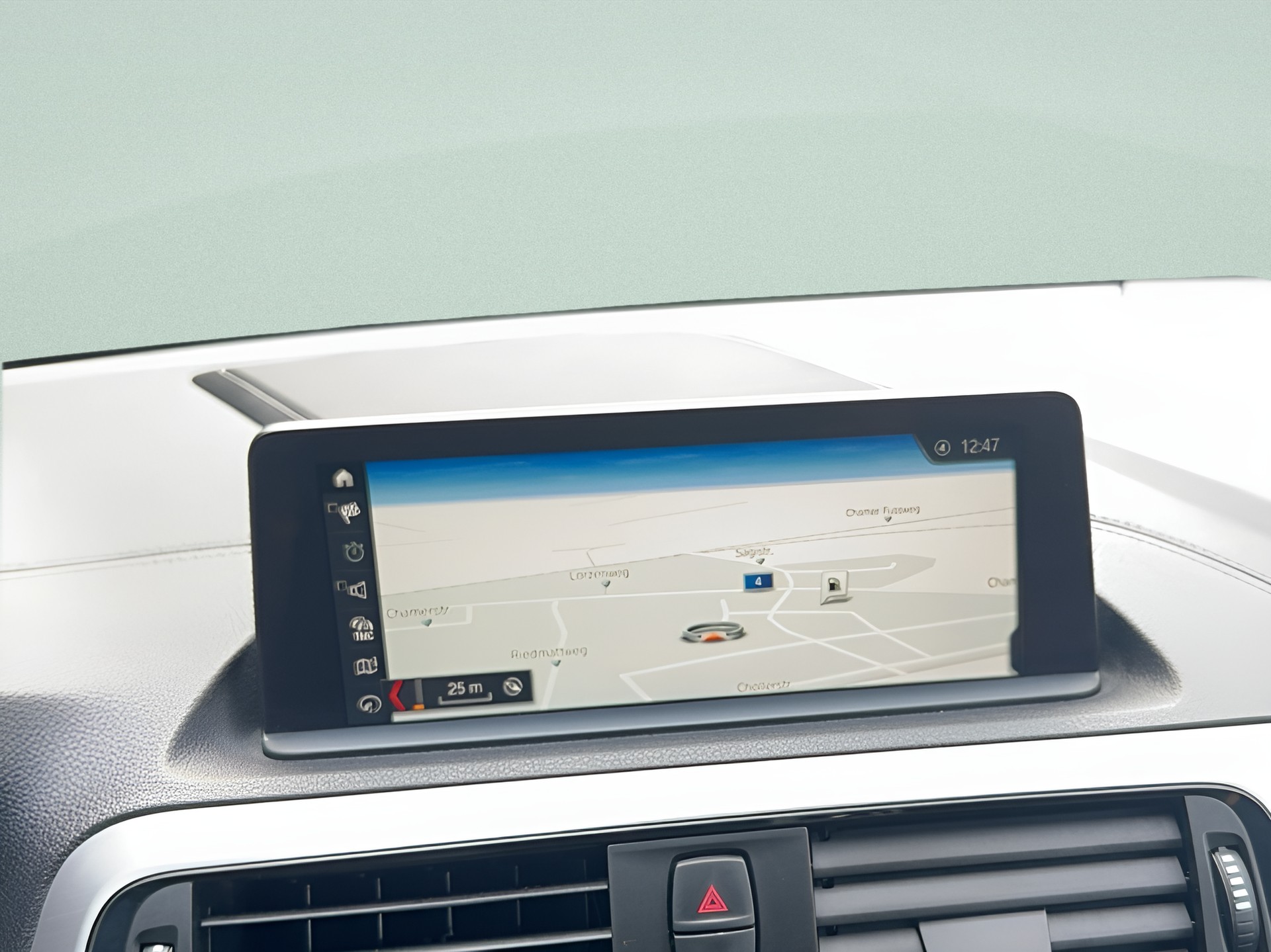 BMW M140i xDrive Steptronic-image-14