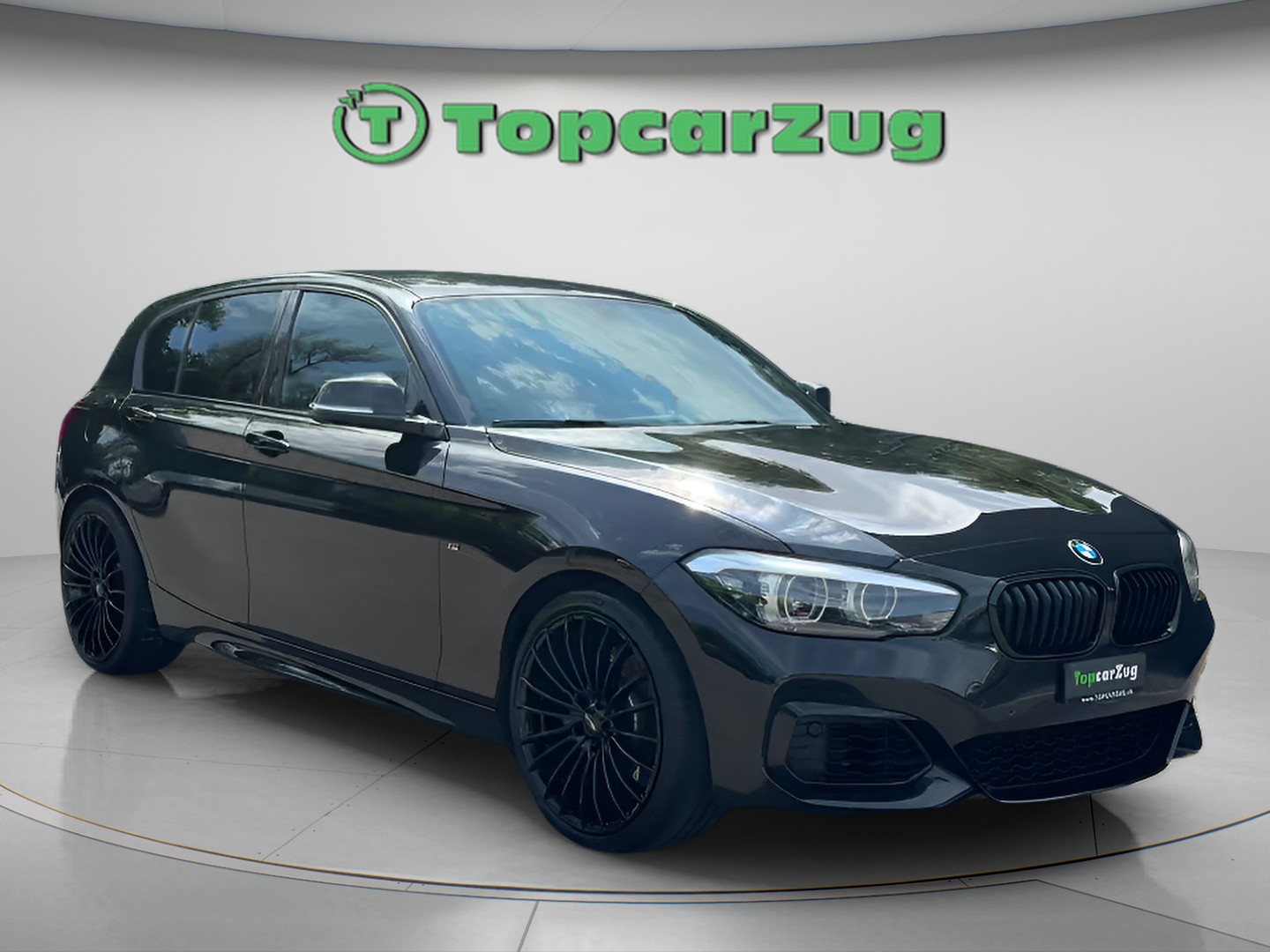 BMW M140i xDrive Steptronic-showroom-element-3