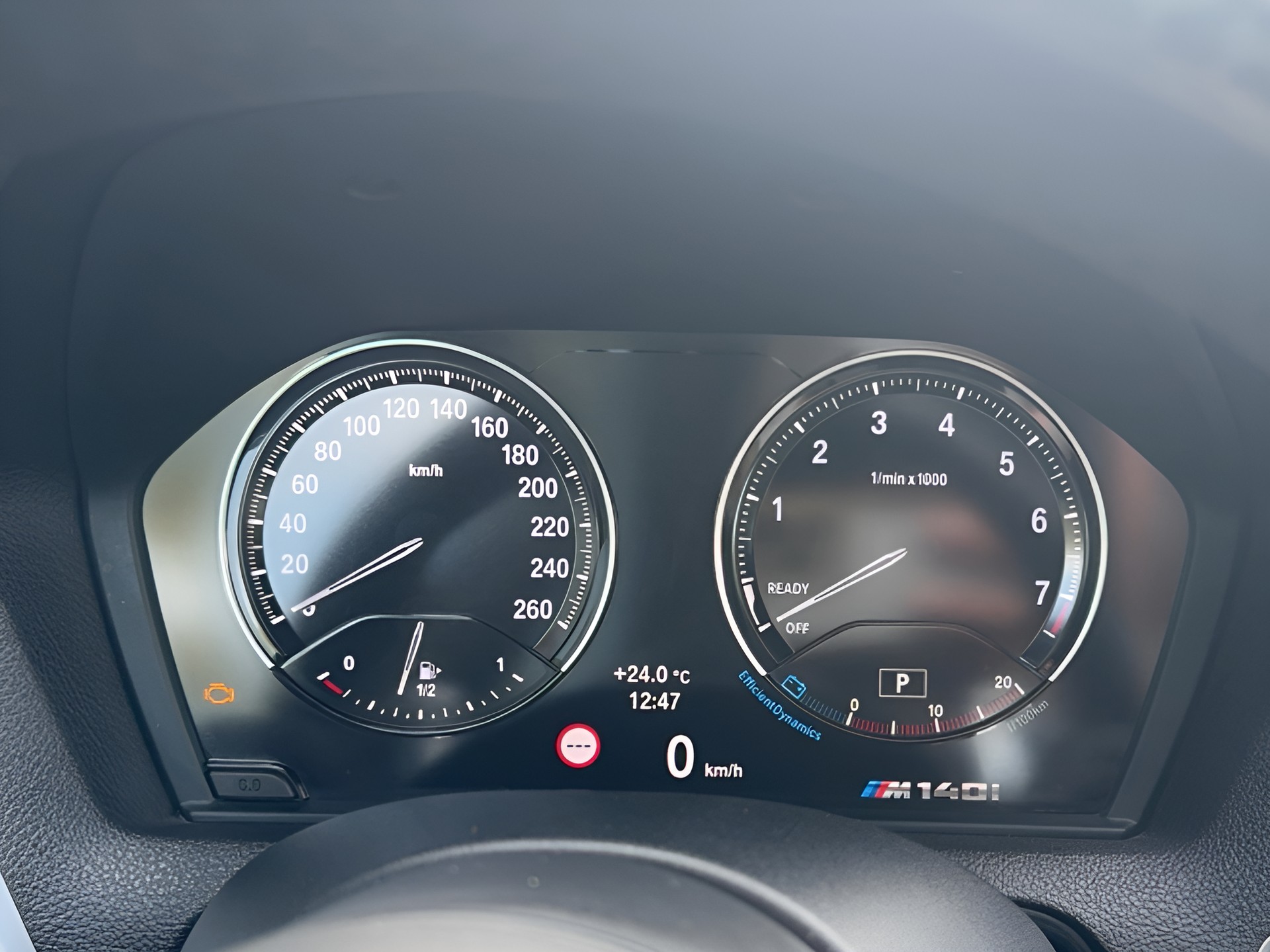 BMW M140i xDrive Steptronic-image-17