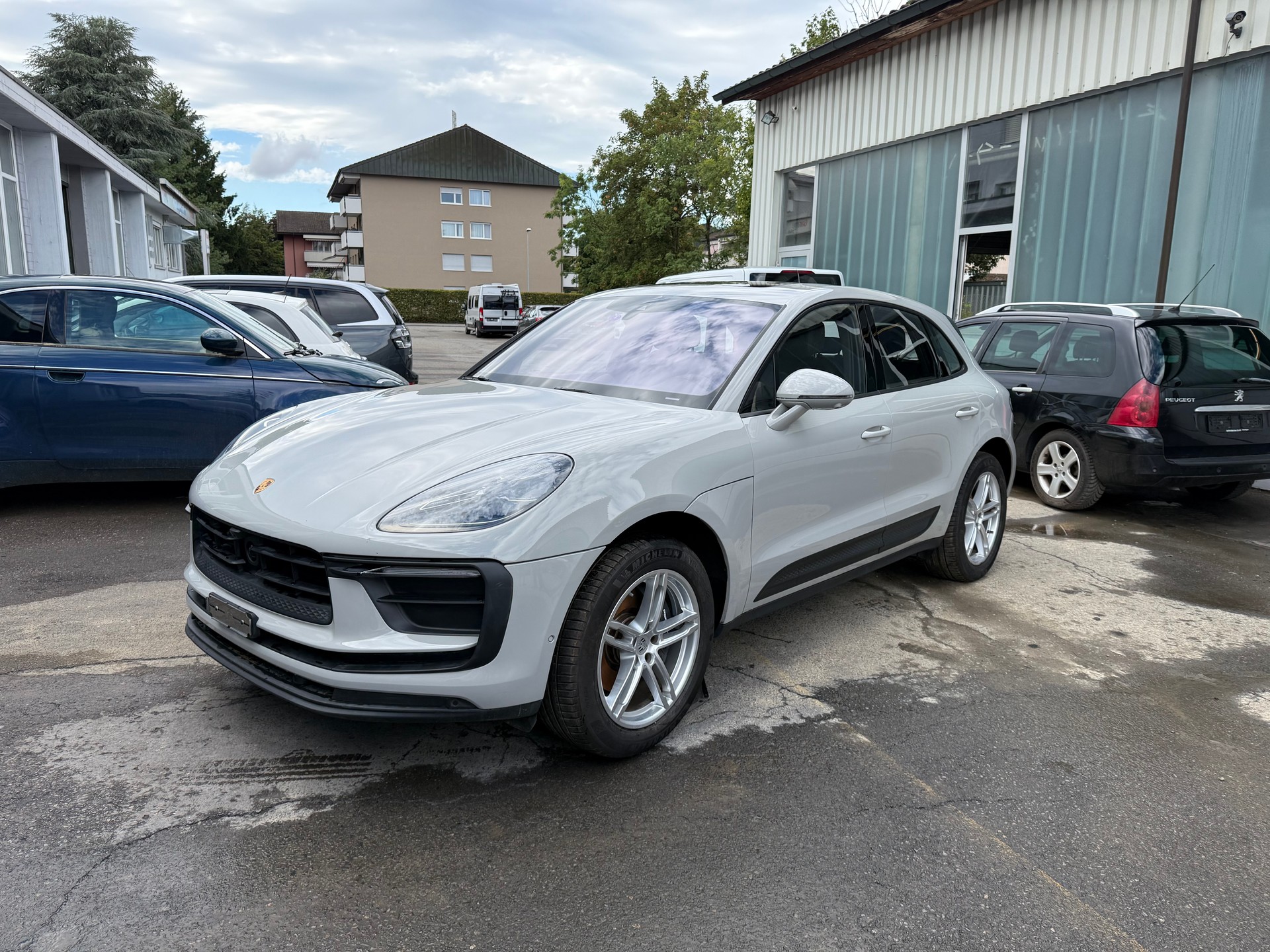 PORSCHE Macan T PDK