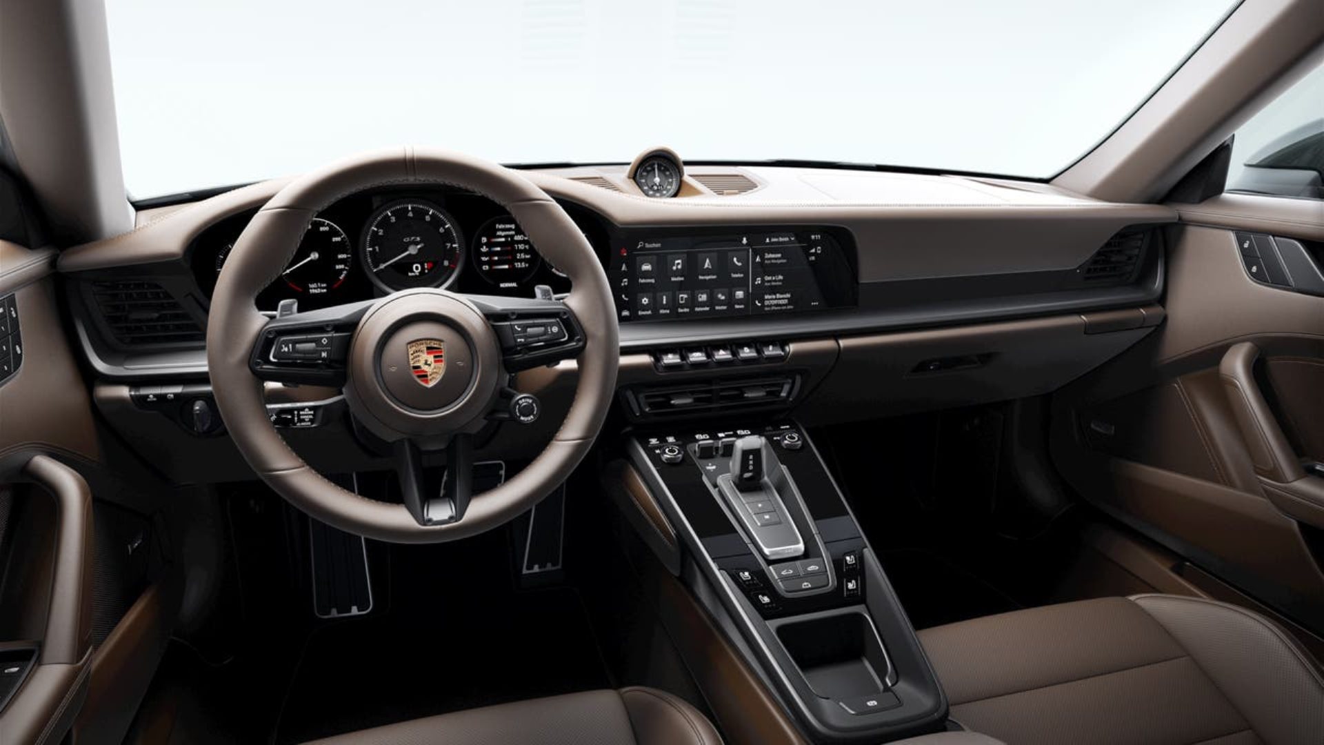 PORSCHE 911 Carrera 4 GTS Cabriolet-image-4