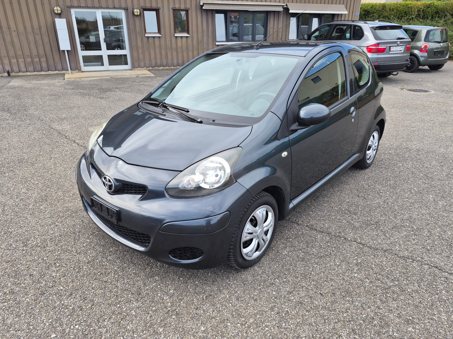 TOYOTA Aygo 1.0 Linea Luna