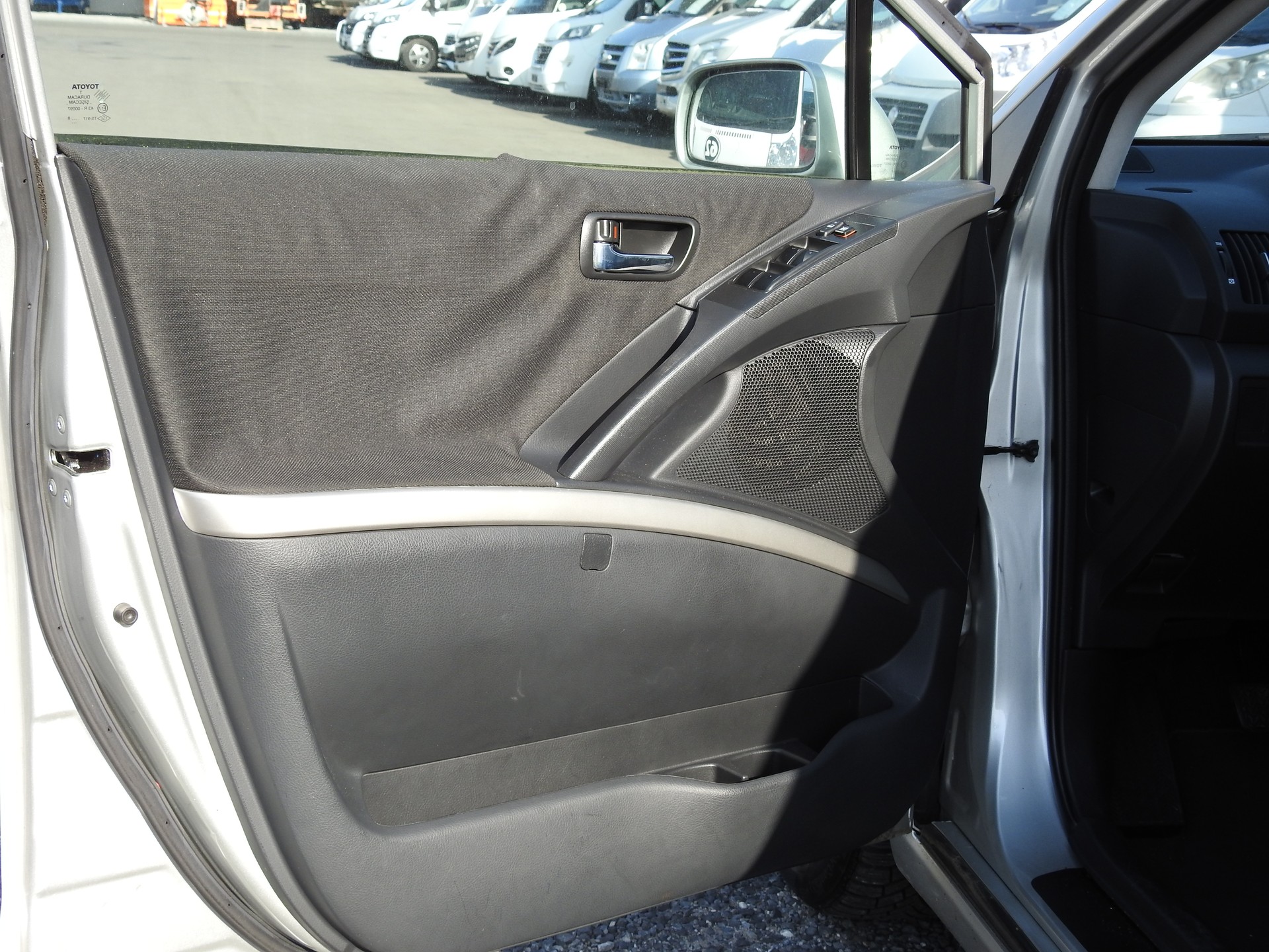 TOYOTA Corolla Verso 1.8 Linea Luna-image-10