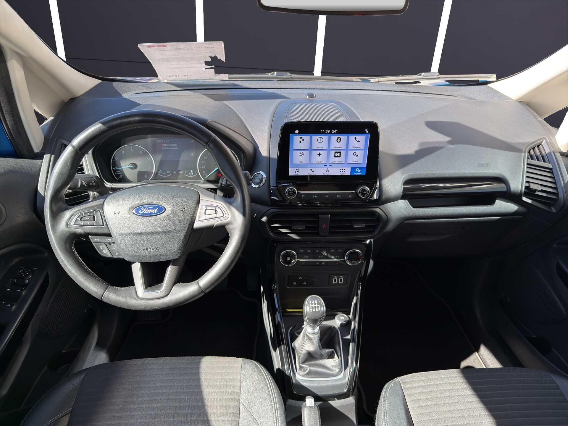 FORD EcoSport 1.0 EcoB Titanium-image-7