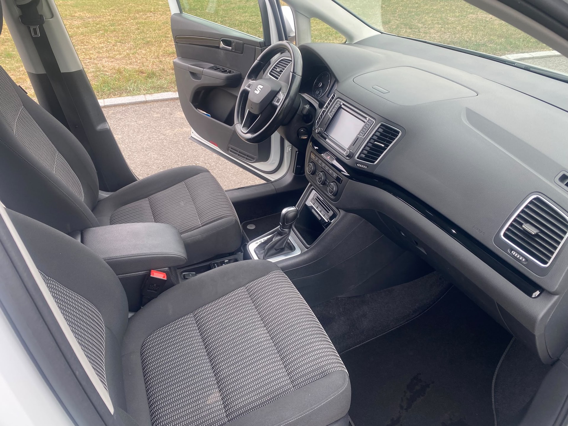 SEAT Alhambra 2.0 TDI 4Drive Style-image-10
