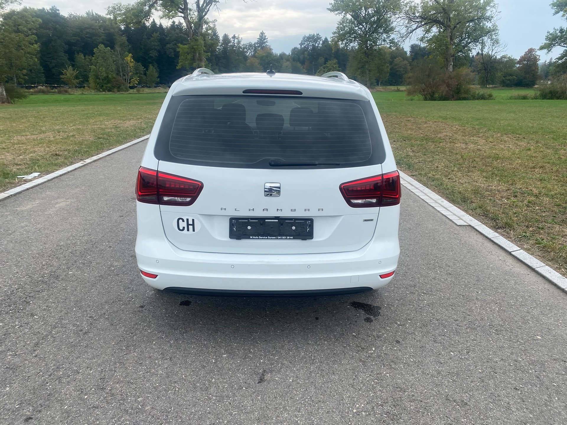 SEAT Alhambra 2.0 TDI 4Drive Style-image-3