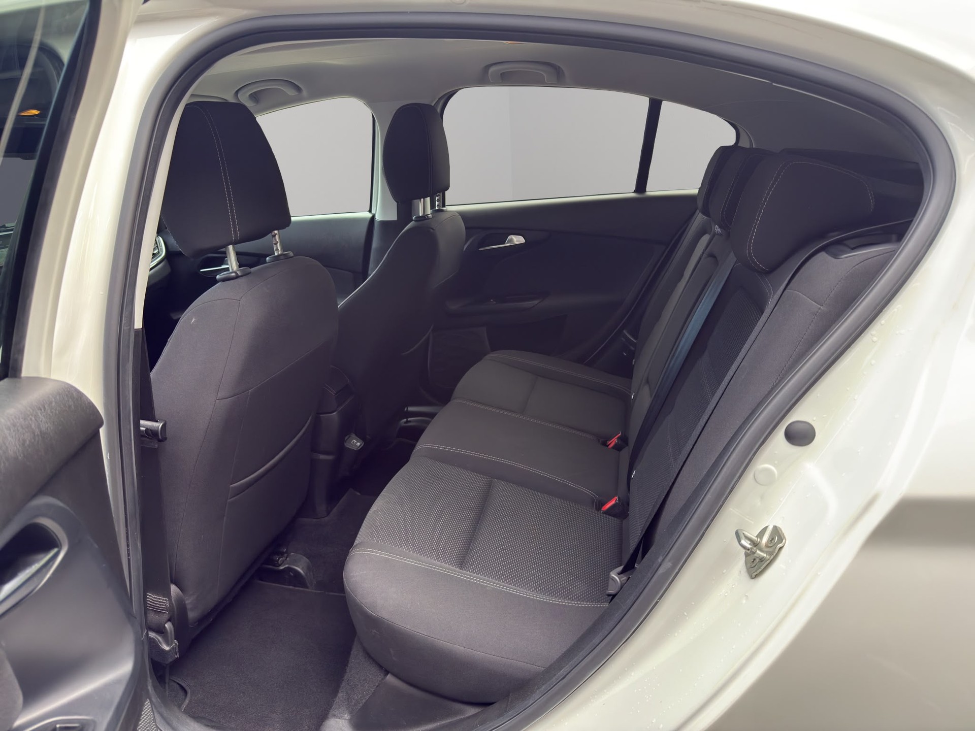 FIAT Tipo 1.0 T3 City Life-image-11