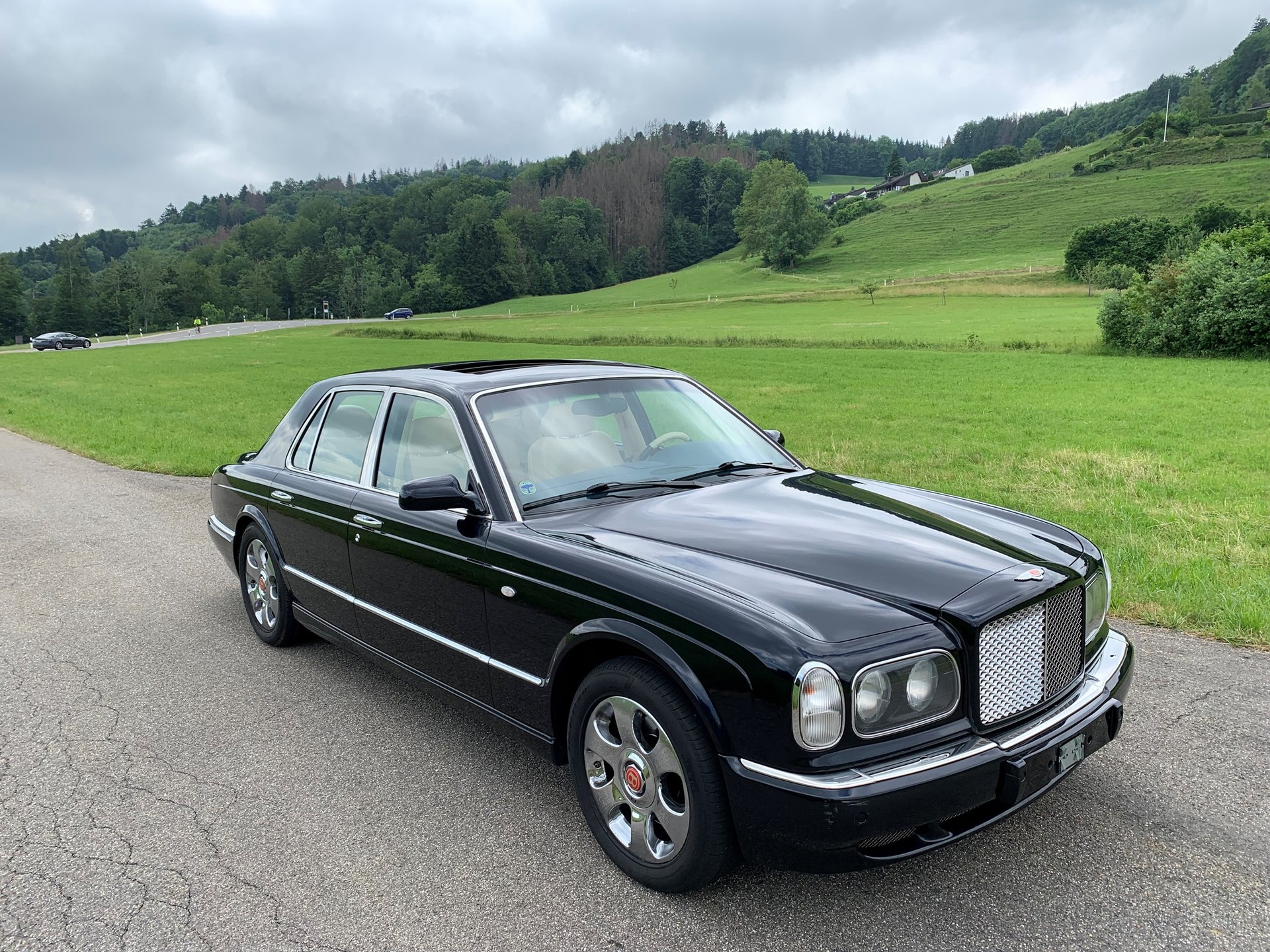 BENTLEY ARNAGE Red Label-image-9