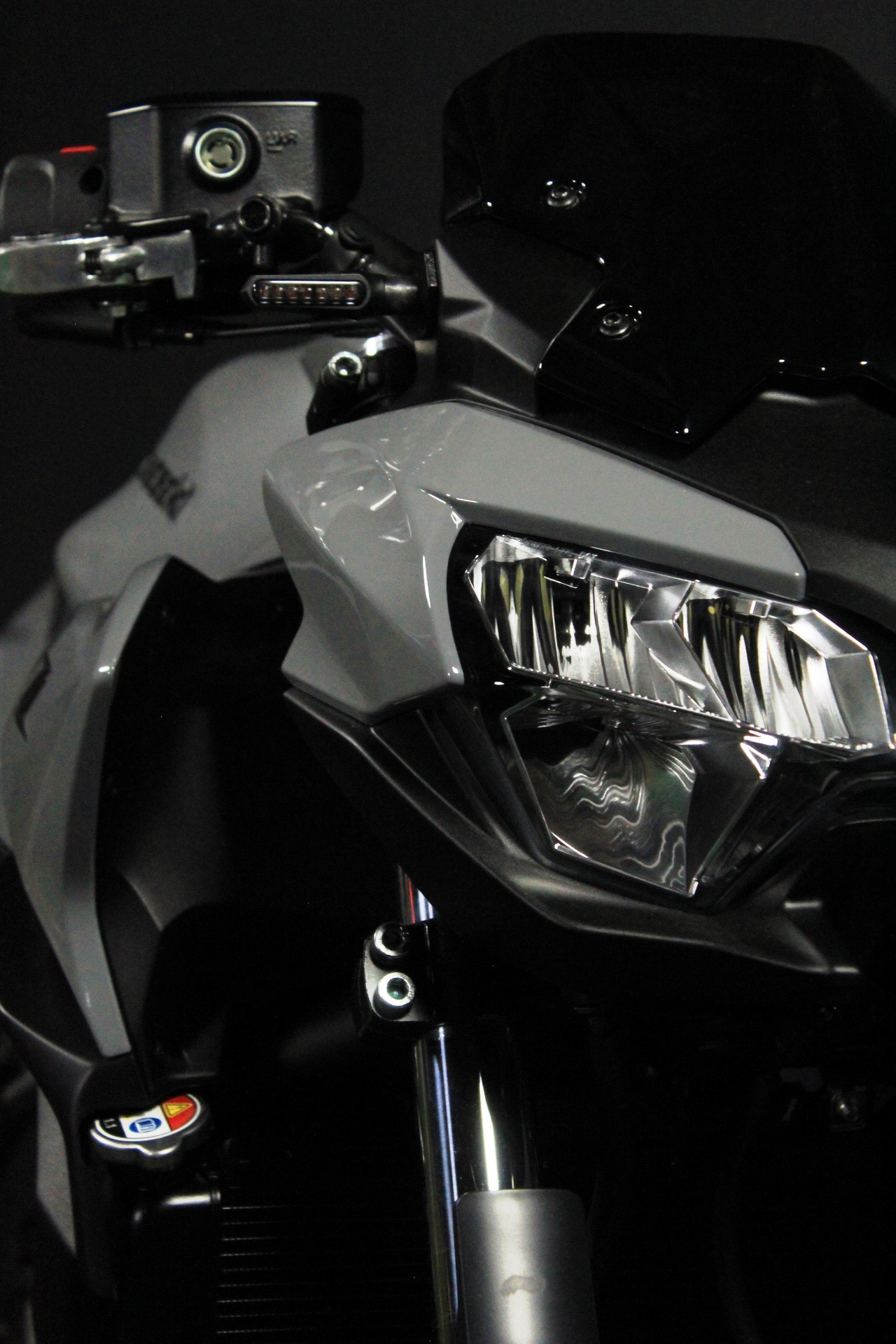 KAWASAKI Z 650 (50/35 KW) *Nardo* Level 3-image-4